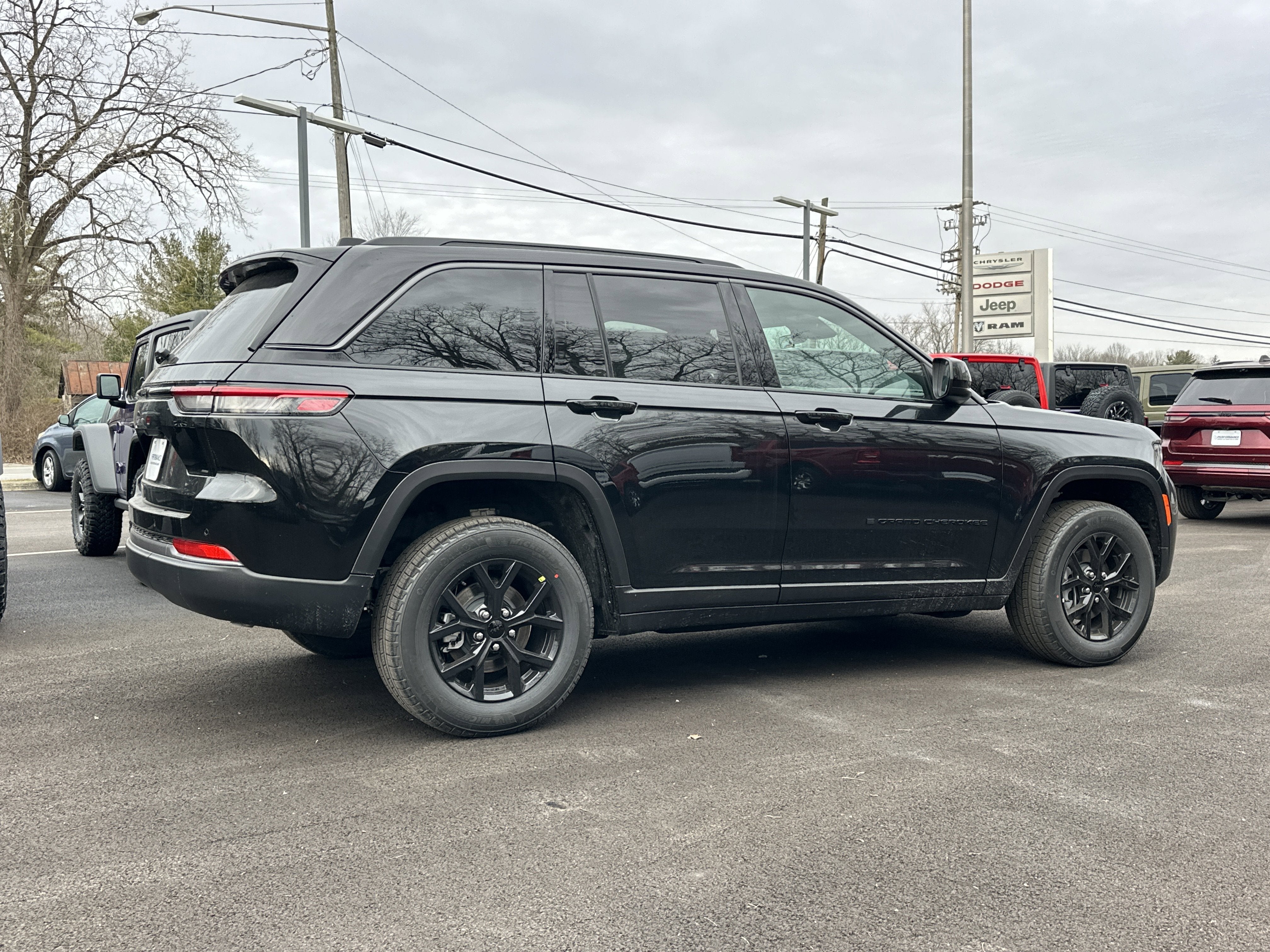2026 Jeep Grand Cherokee Laredo