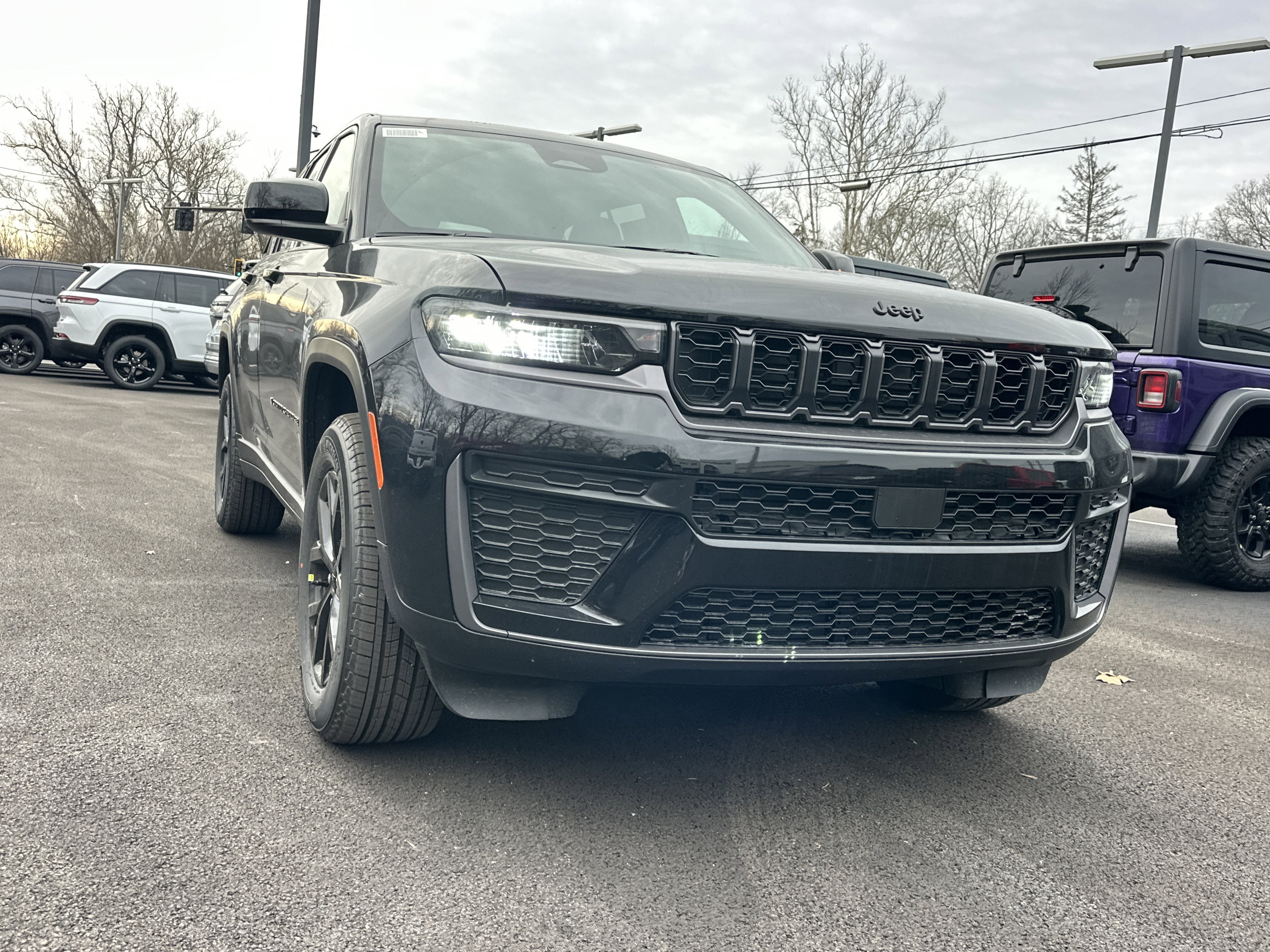 2026 Jeep Grand Cherokee Laredo