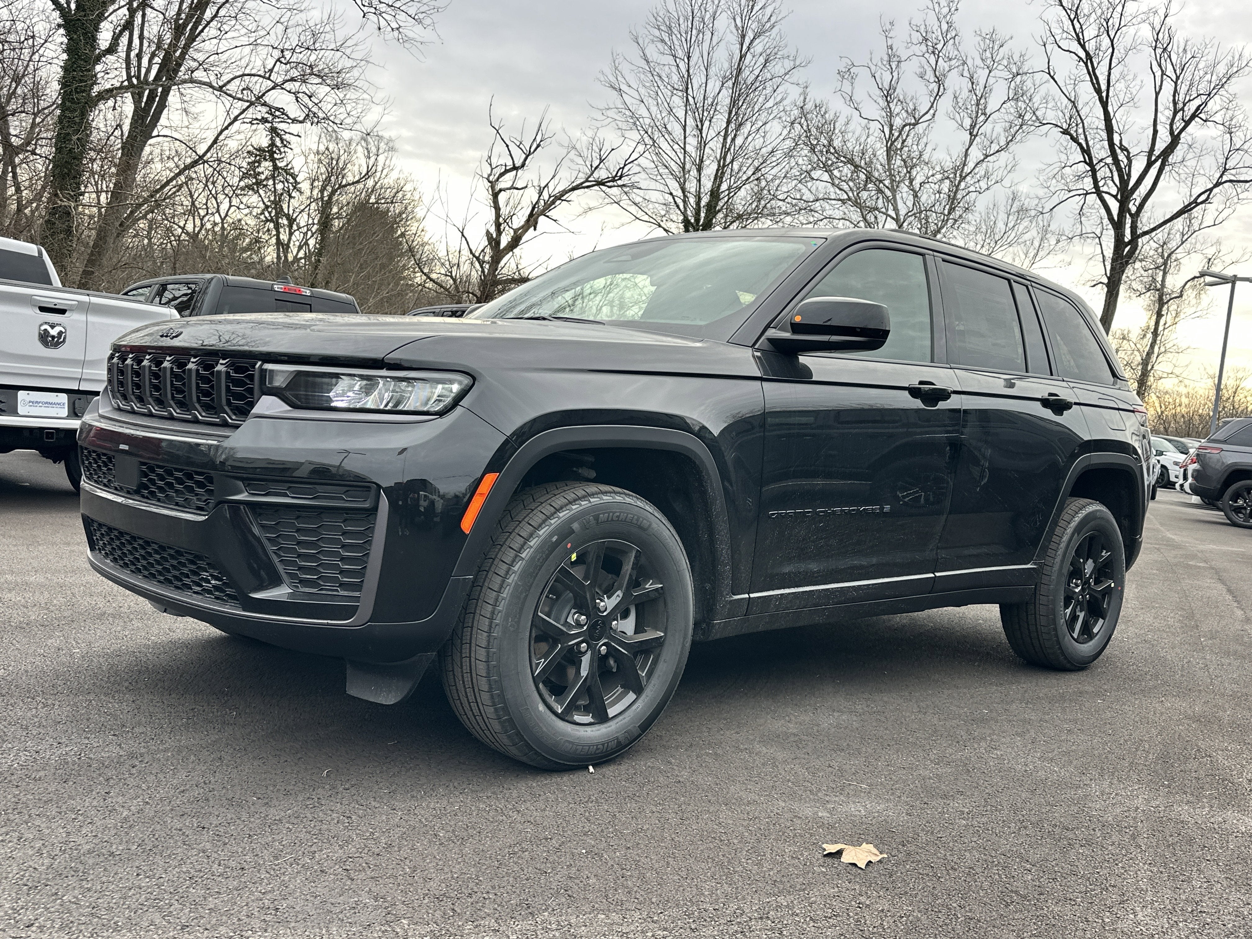 2026 Jeep Grand Cherokee Laredo