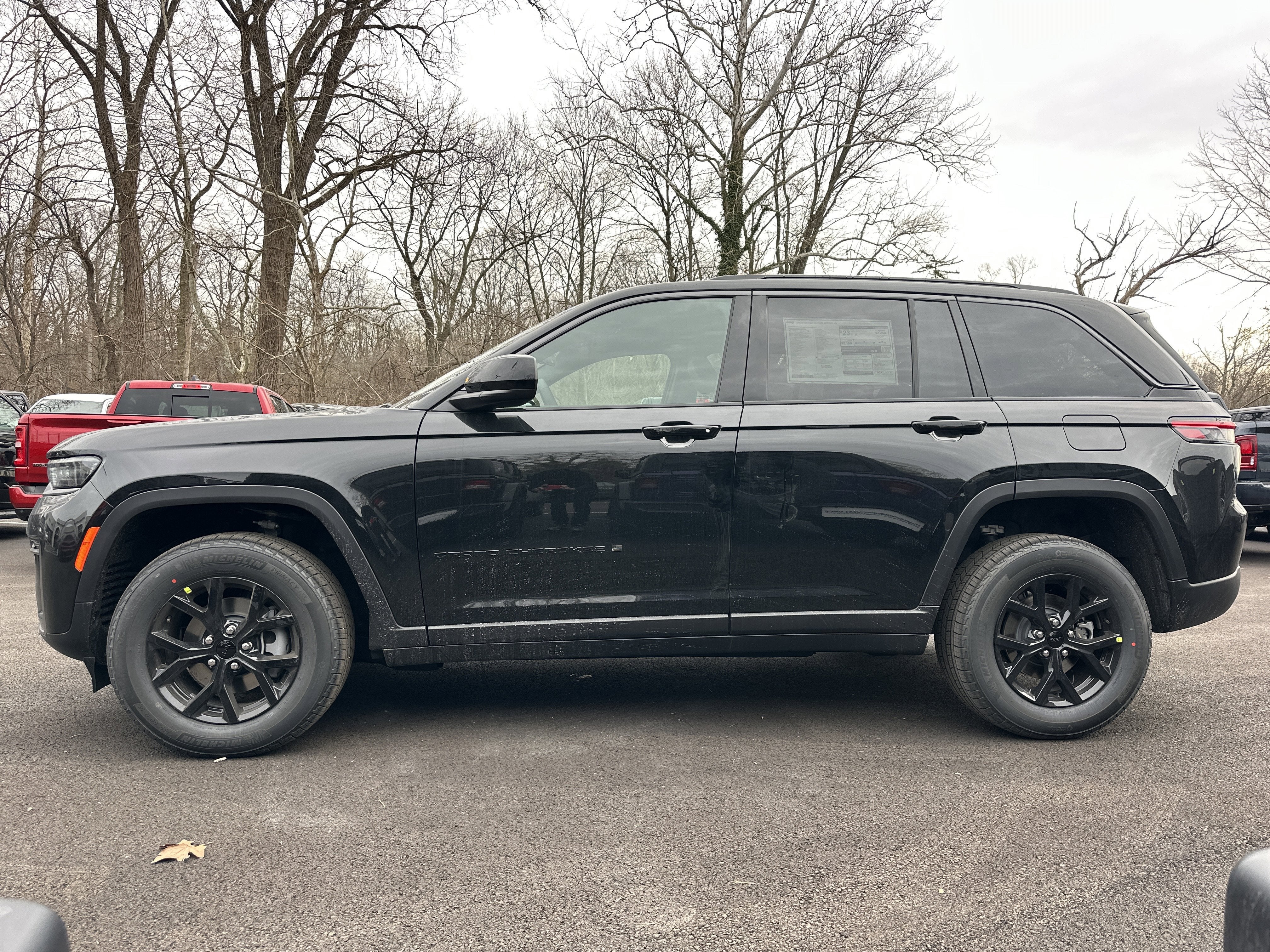 2026 Jeep Grand Cherokee Laredo