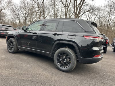 2026 Jeep Grand Cherokee Laredo