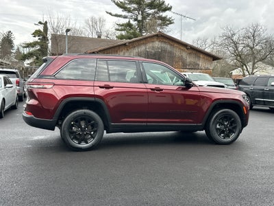 2026 Jeep Grand Cherokee Altitude