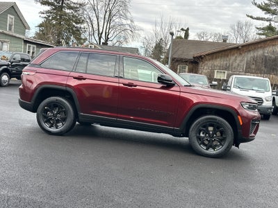 2026 Jeep Grand Cherokee Altitude