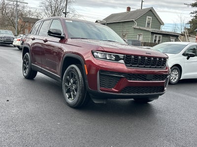2026 Jeep Grand Cherokee Altitude