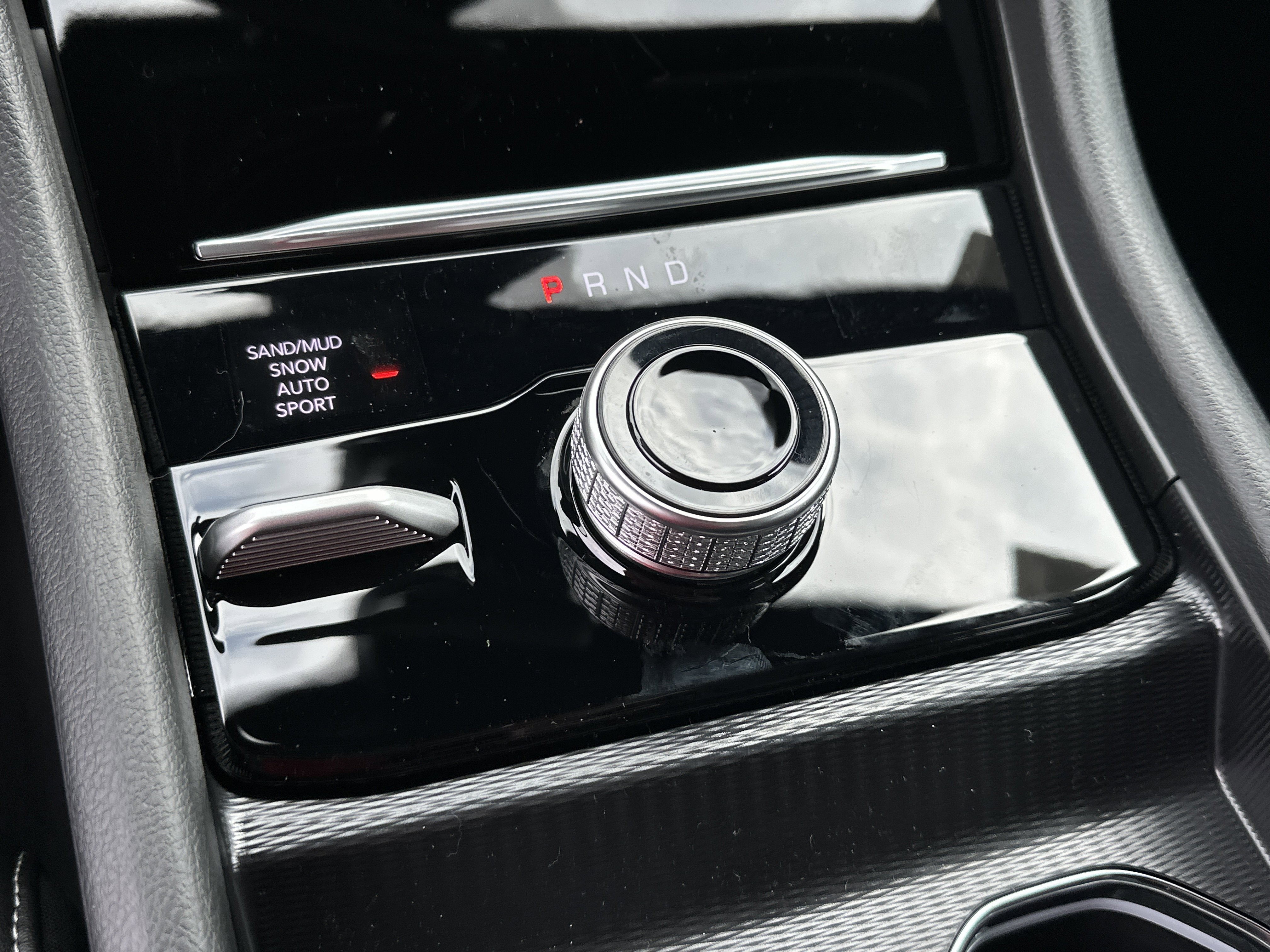 2026 Jeep Grand Cherokee Altitude