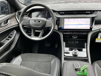 2026 Jeep Grand Cherokee Altitude