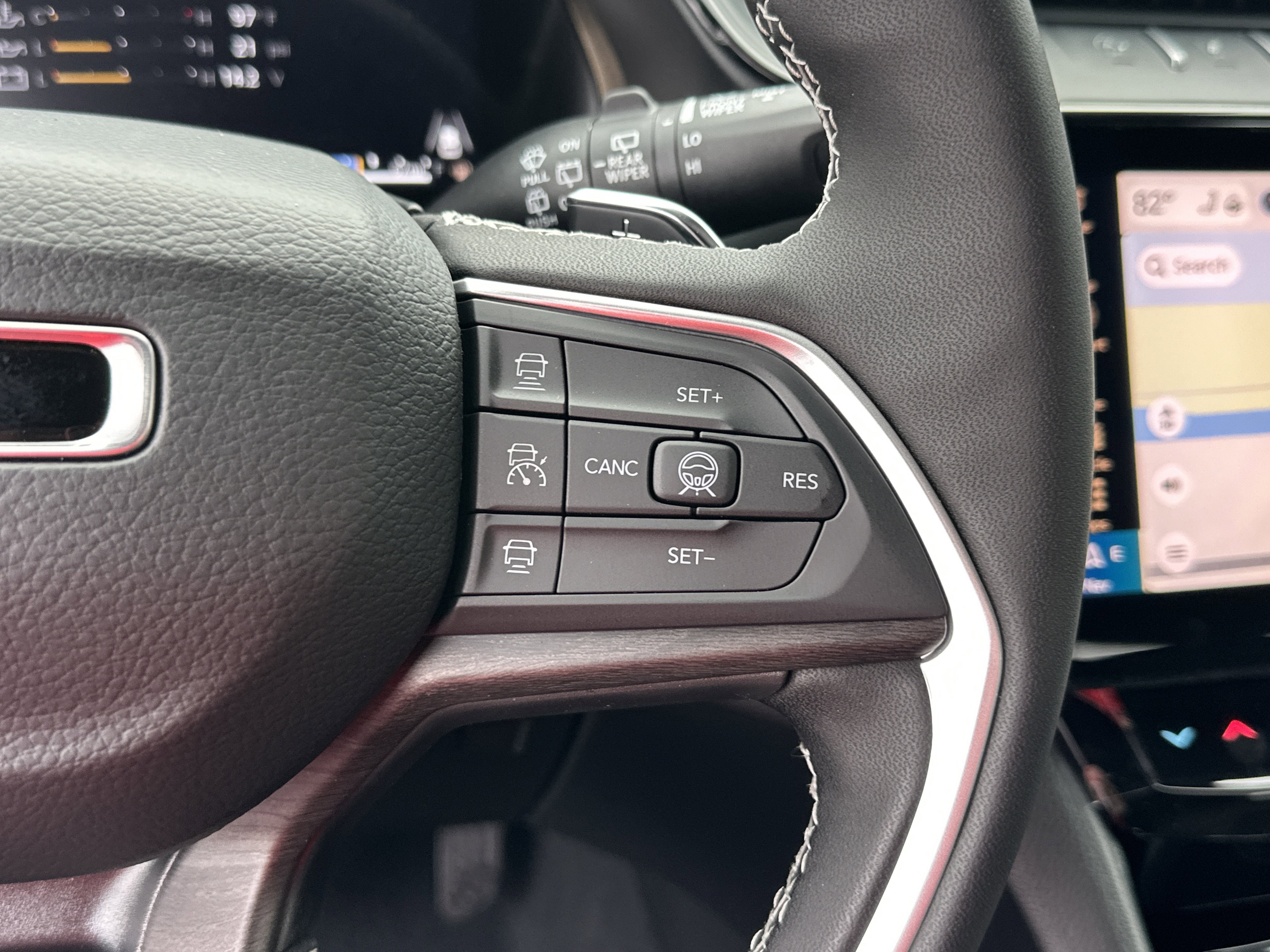 2026 Jeep Grand Cherokee Altitude