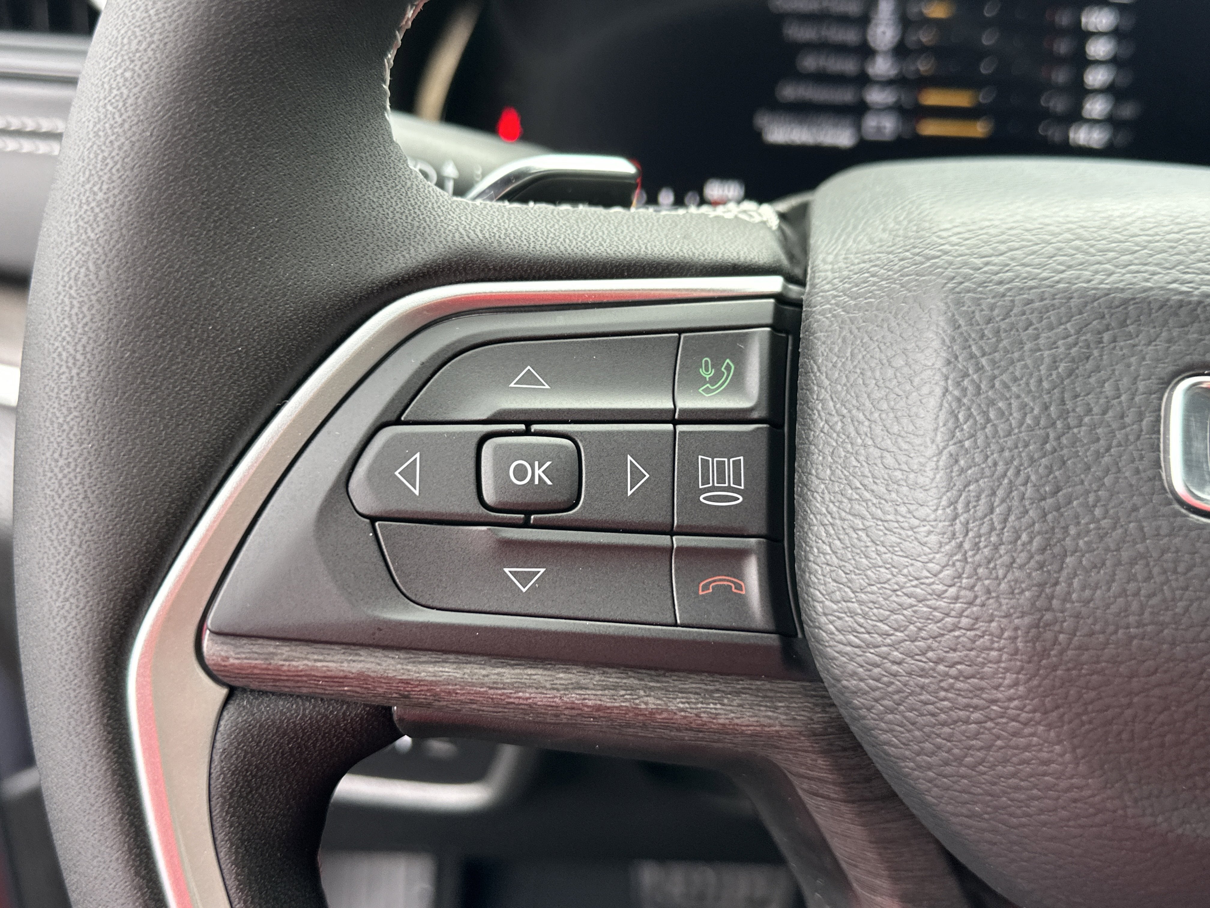 2026 Jeep Grand Cherokee Altitude