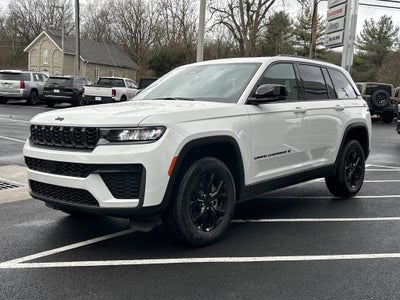 2026 Jeep Grand Cherokee Laredo