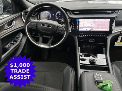 2026 Jeep Grand Cherokee Laredo