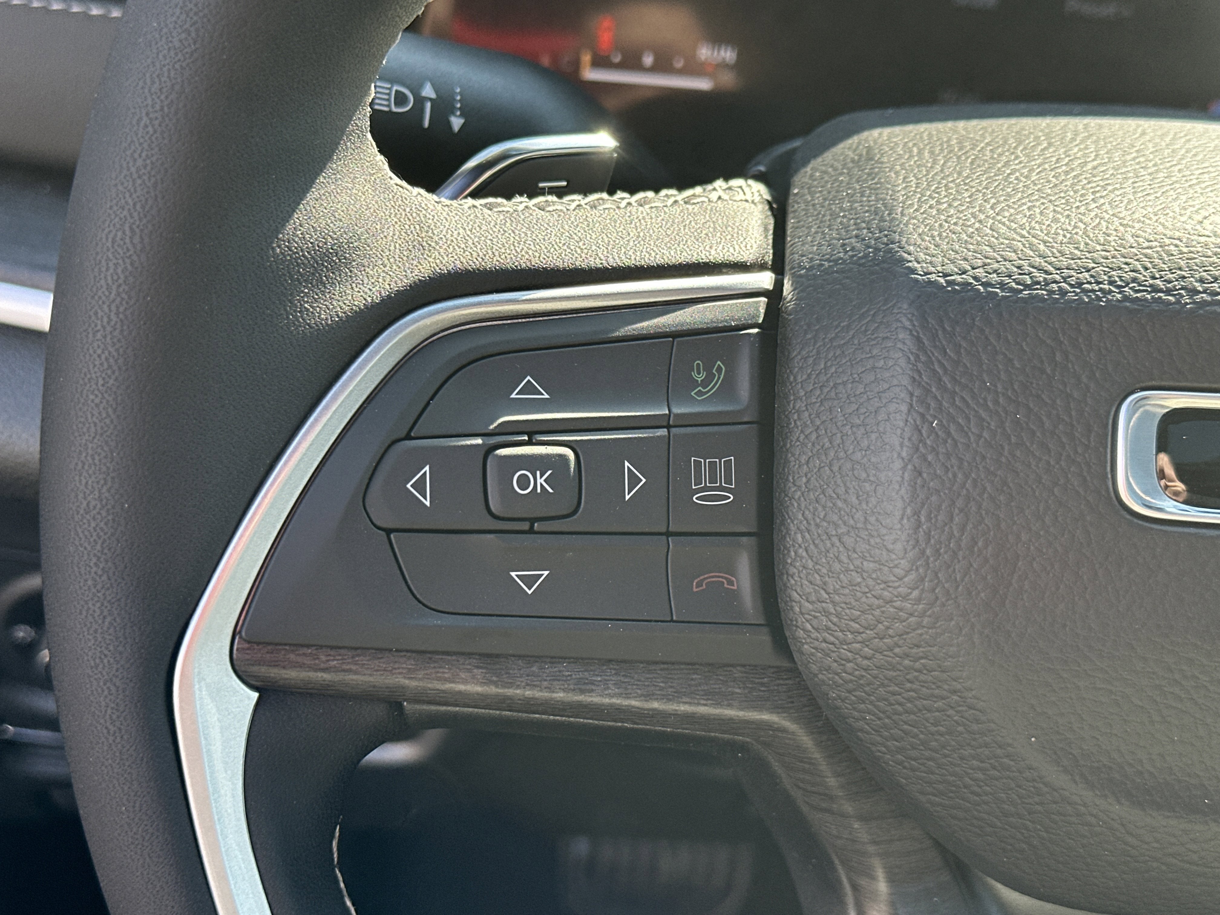 2026 Jeep Grand Cherokee Altitude