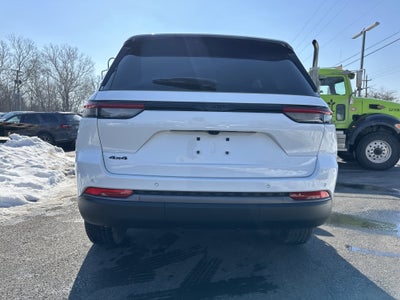 2026 Jeep Grand Cherokee Altitude