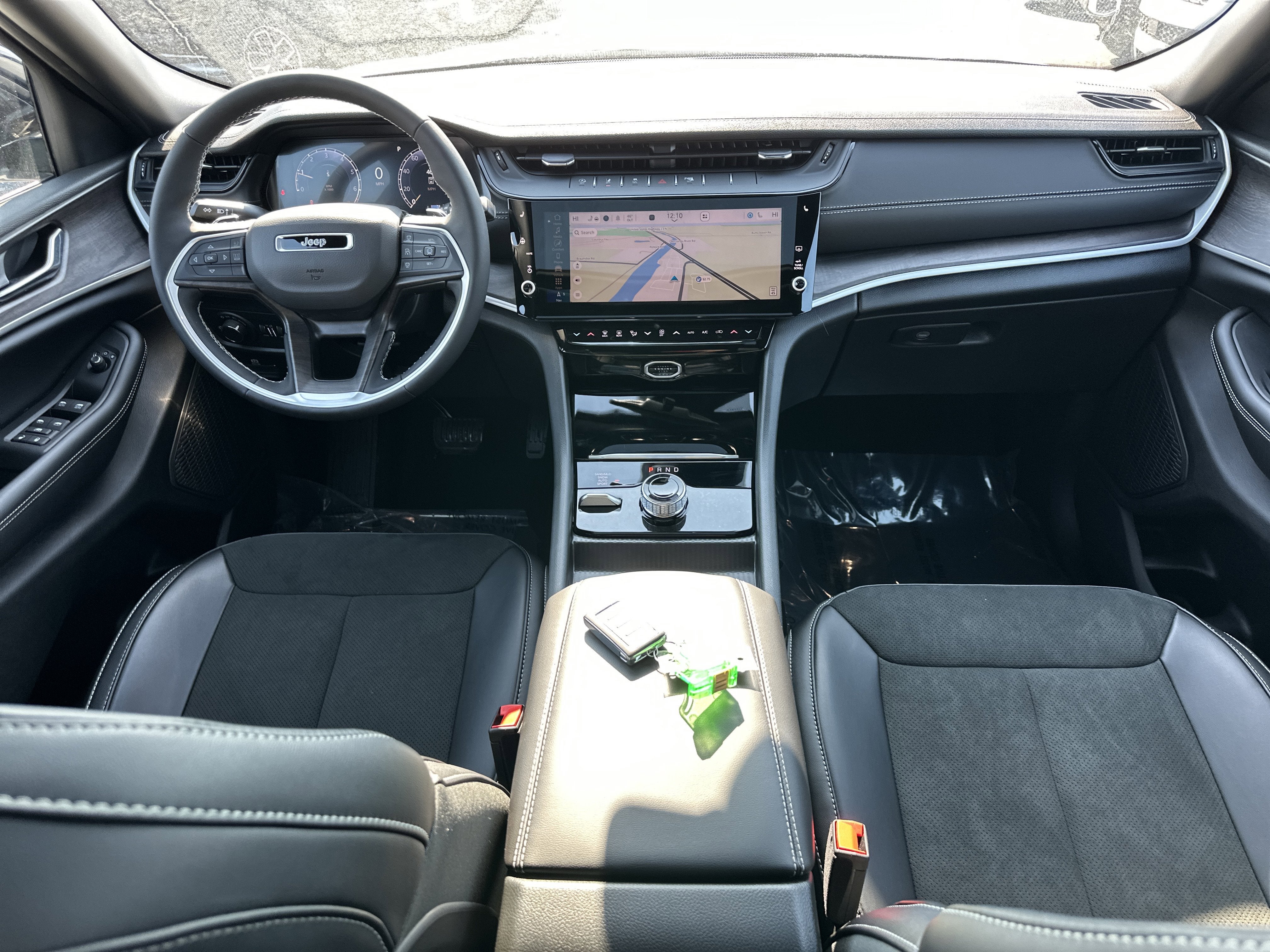 2026 Jeep Grand Cherokee Altitude