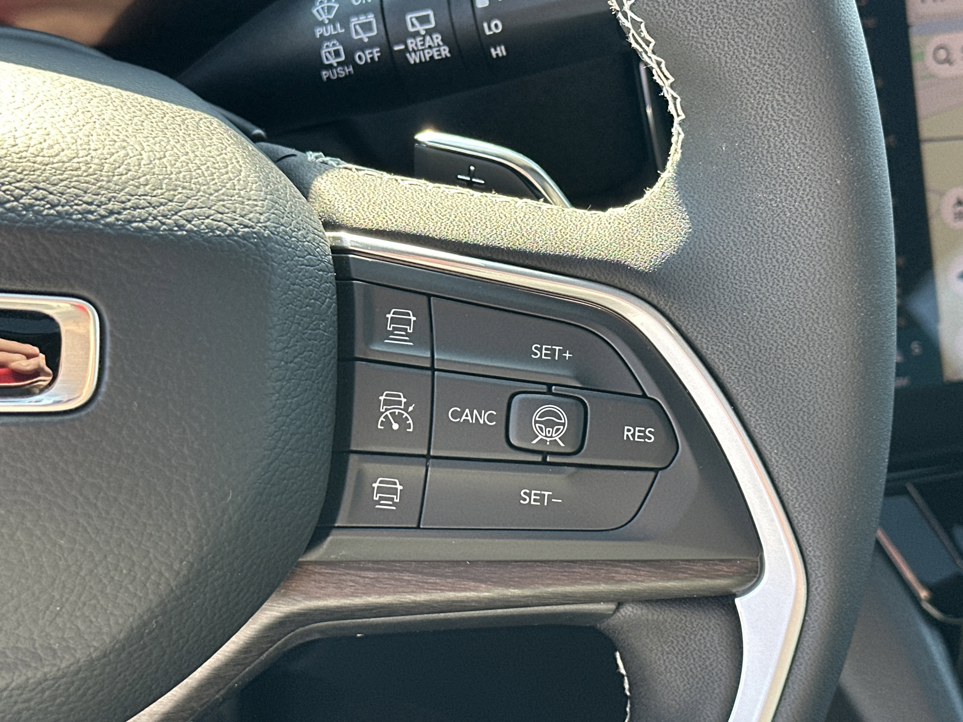 2026 Jeep Grand Cherokee Altitude