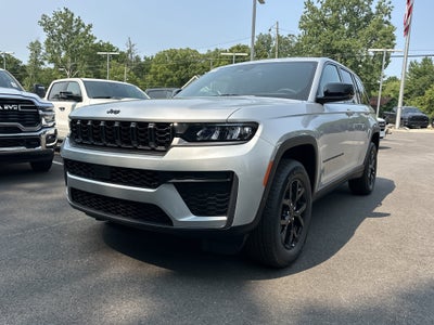 2026 Jeep Grand Cherokee Altitude
