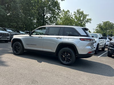 2026 Jeep Grand Cherokee Altitude