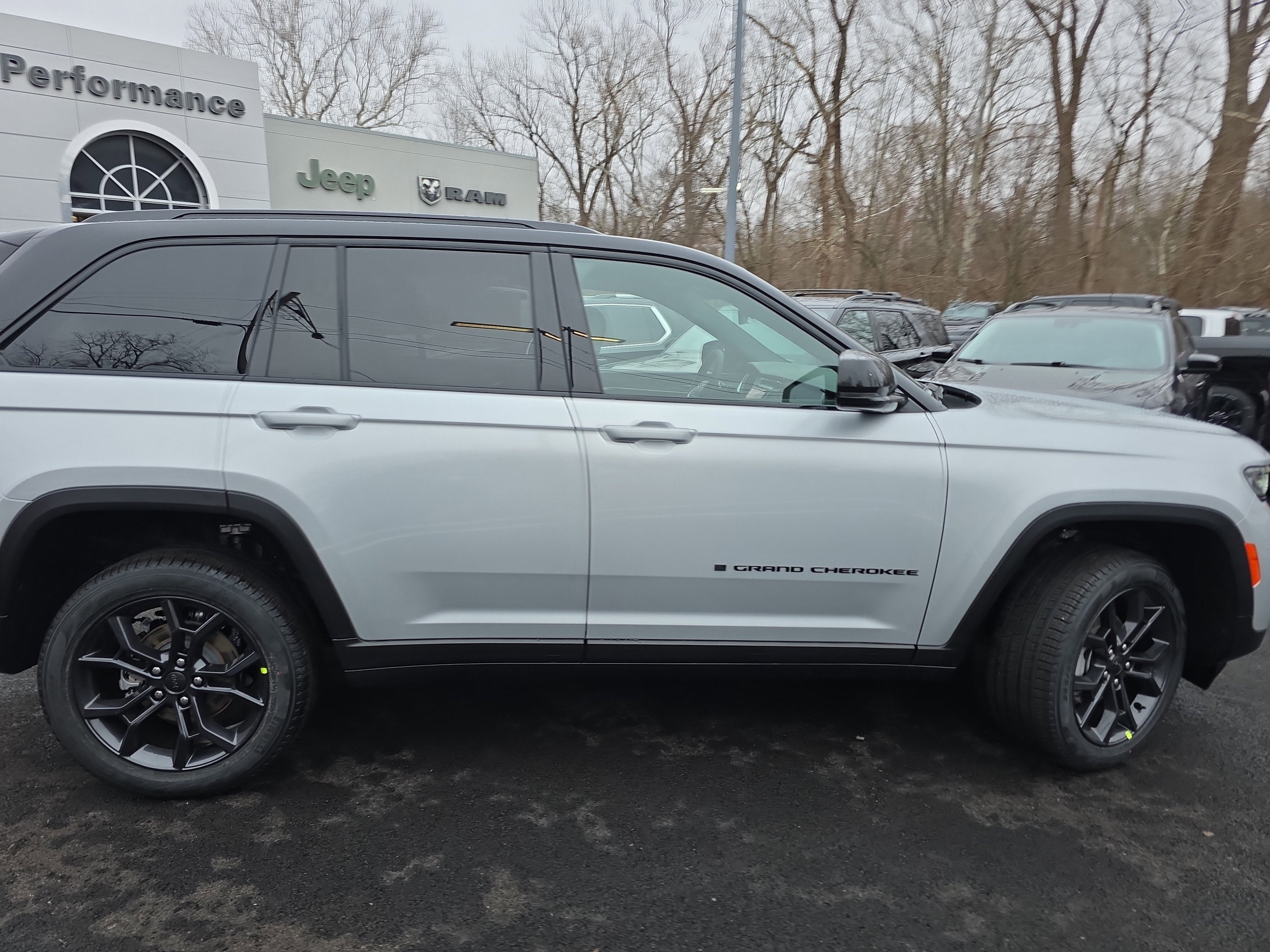 2025 Jeep Grand Cherokee Limited