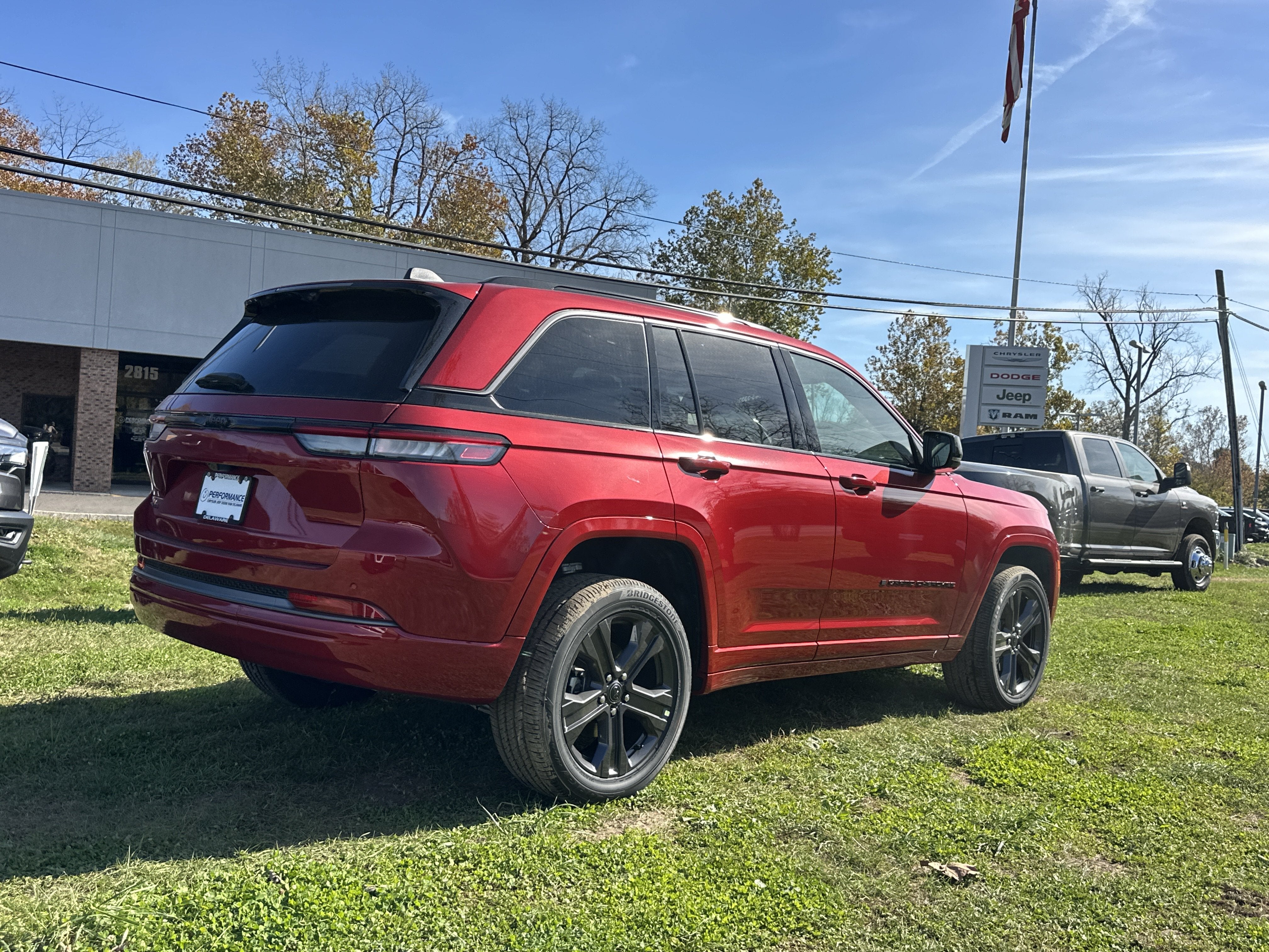 2027 Jeep Grand Cherokee Limited Reserve