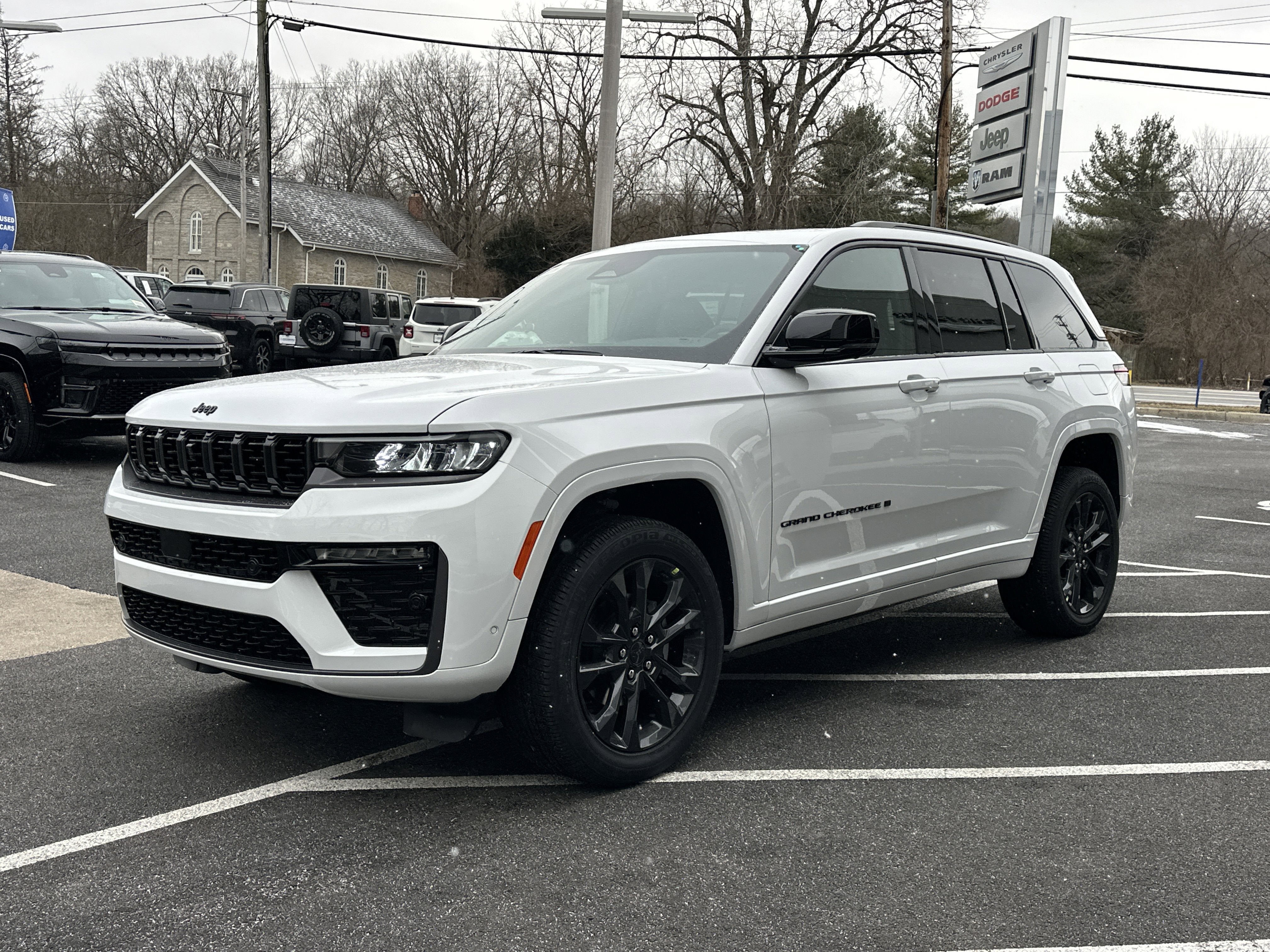 2026 Jeep Grand Cherokee Limited Reserve