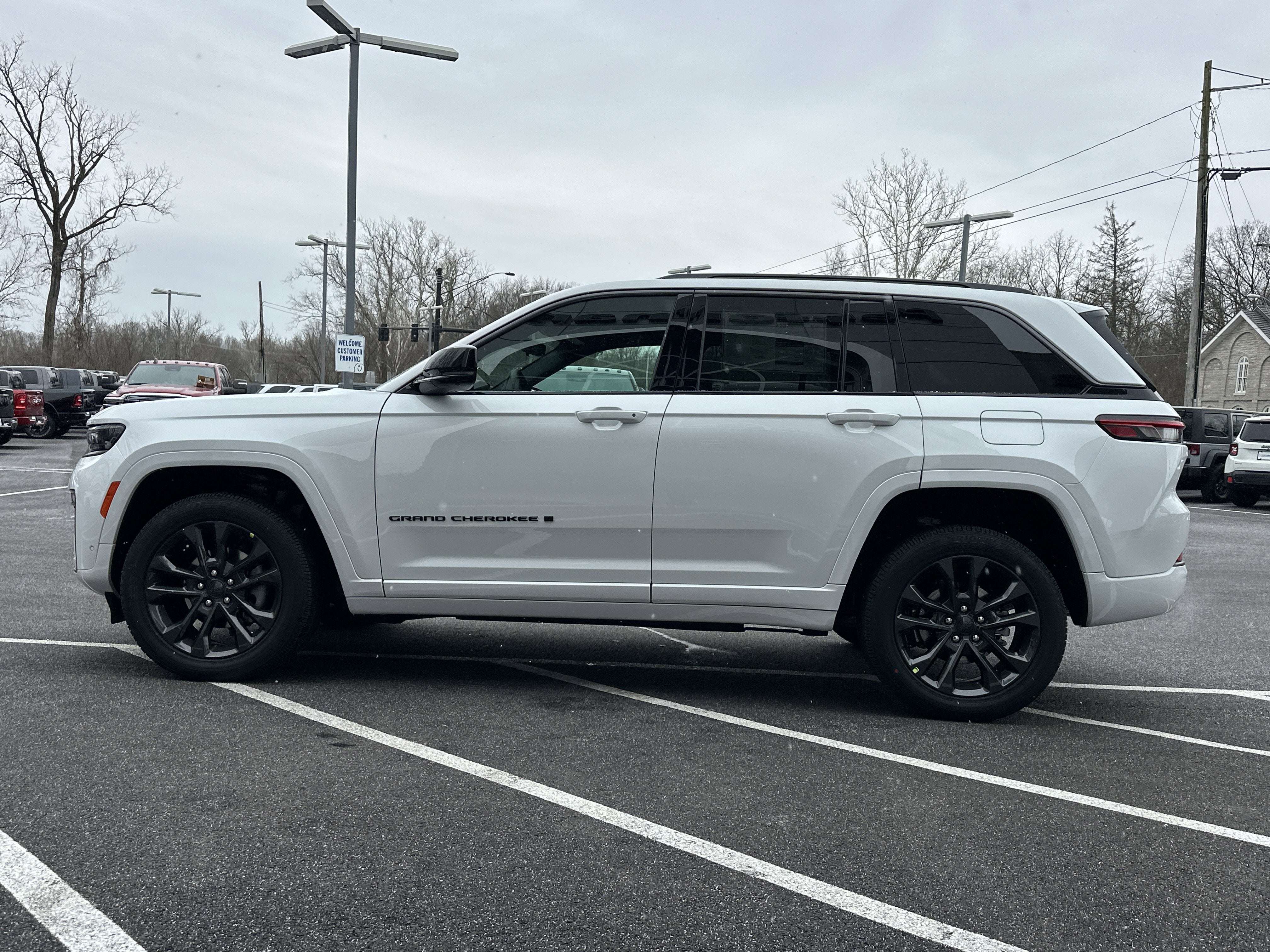 2026 Jeep Grand Cherokee Limited Reserve