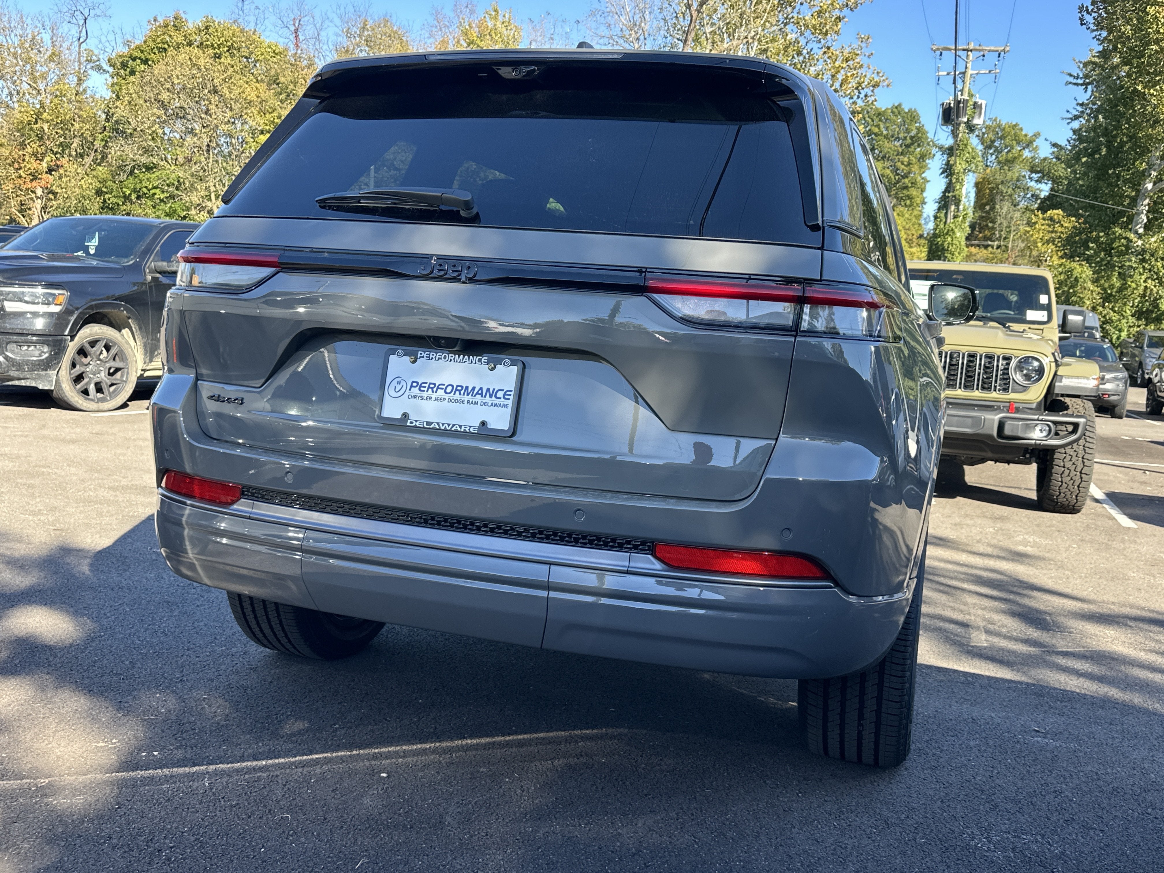 2027 Jeep Grand Cherokee Limited Reserve