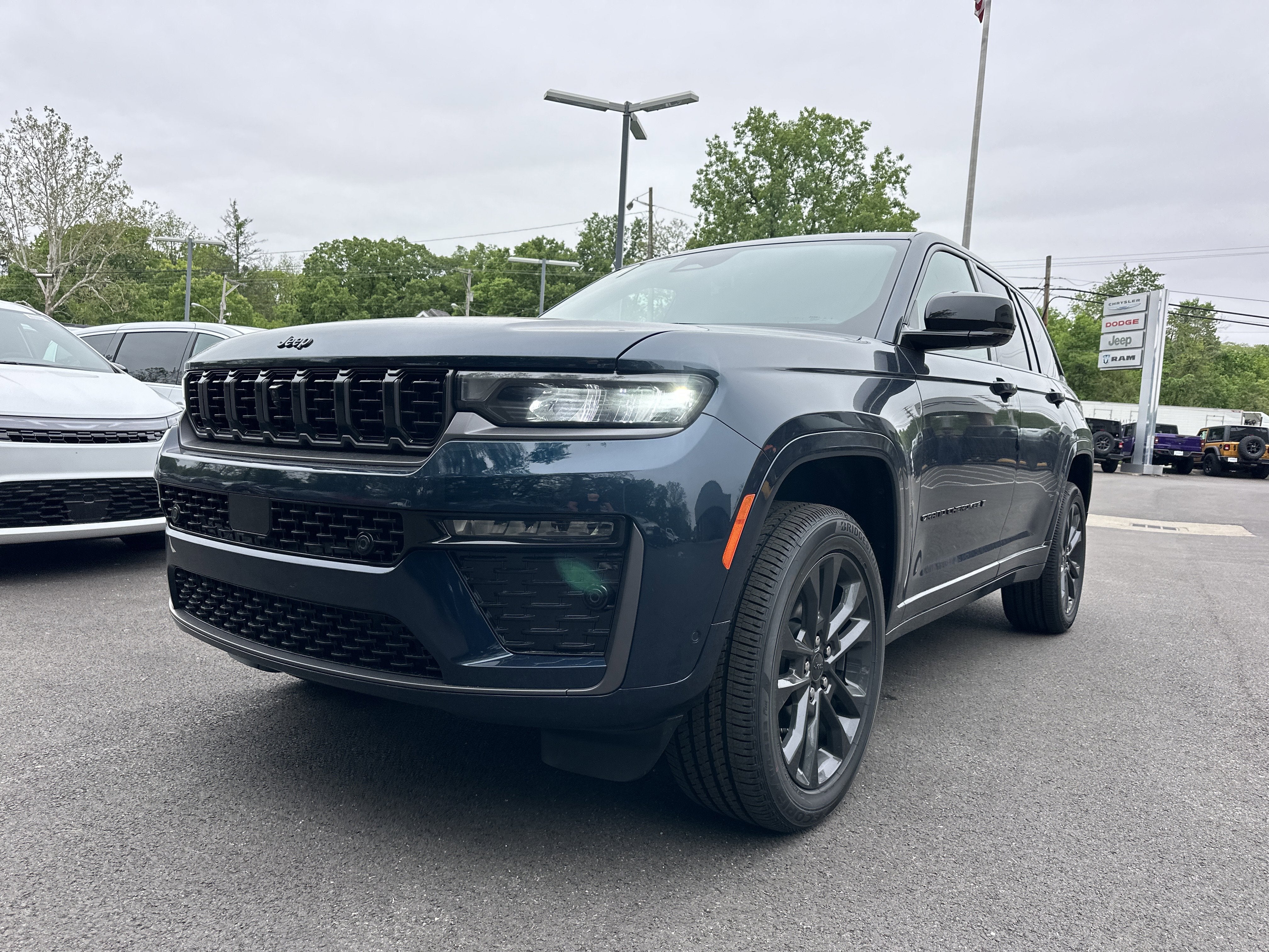 2026 Jeep Grand Cherokee Limited Reserve