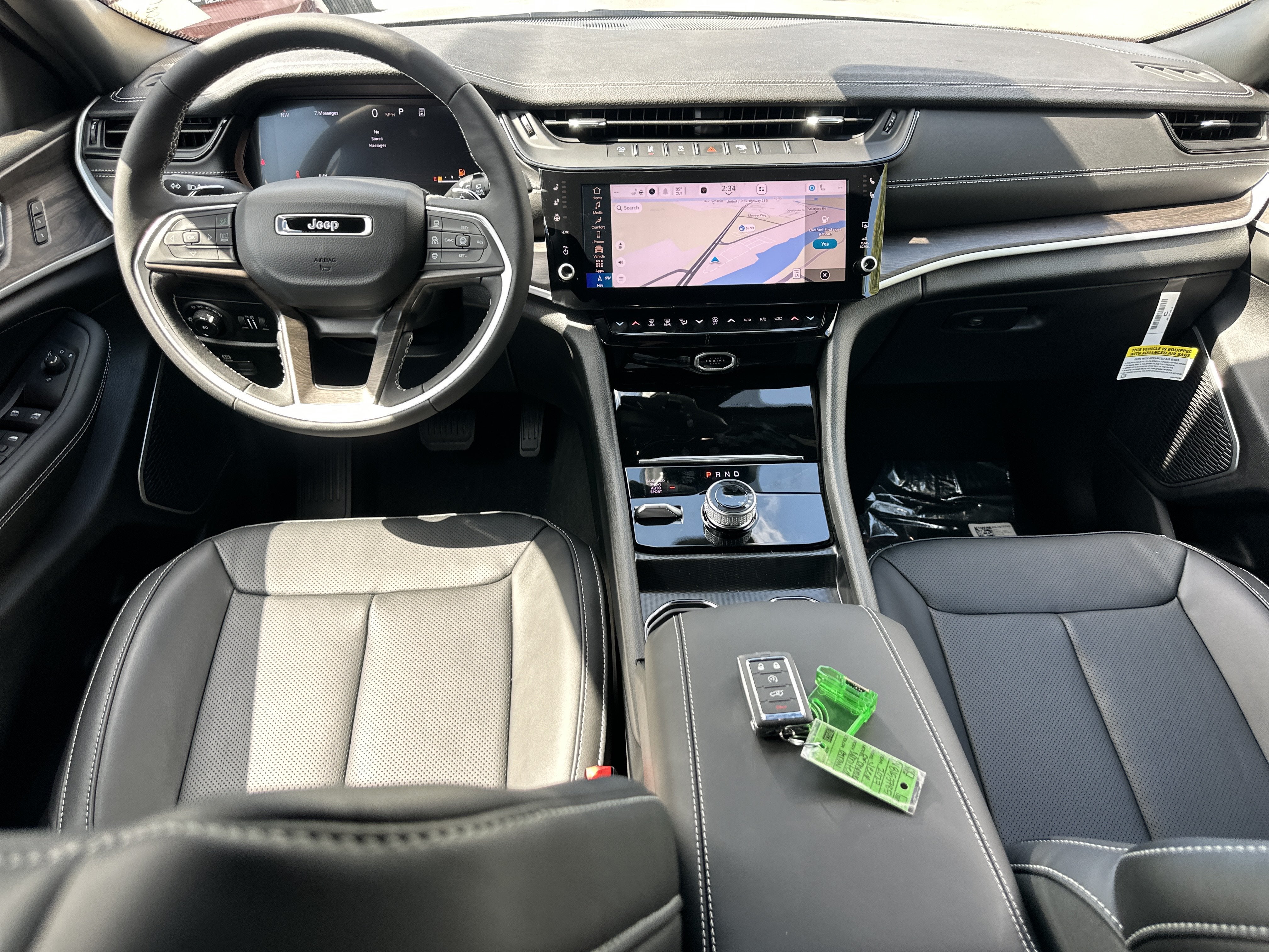 2027 Jeep Grand Cherokee Limited Reserve