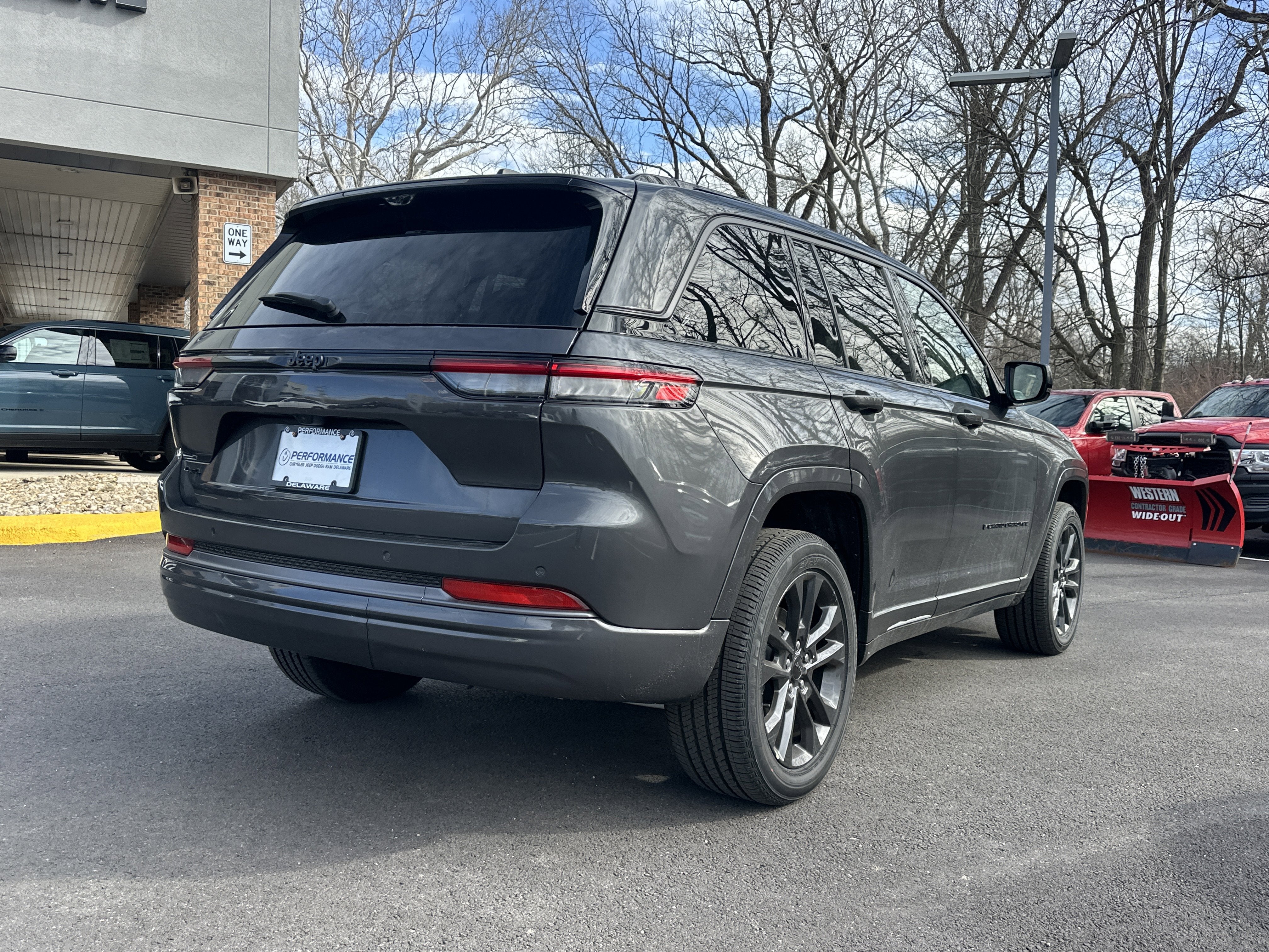 2026 Jeep Grand Cherokee Limited Reserve