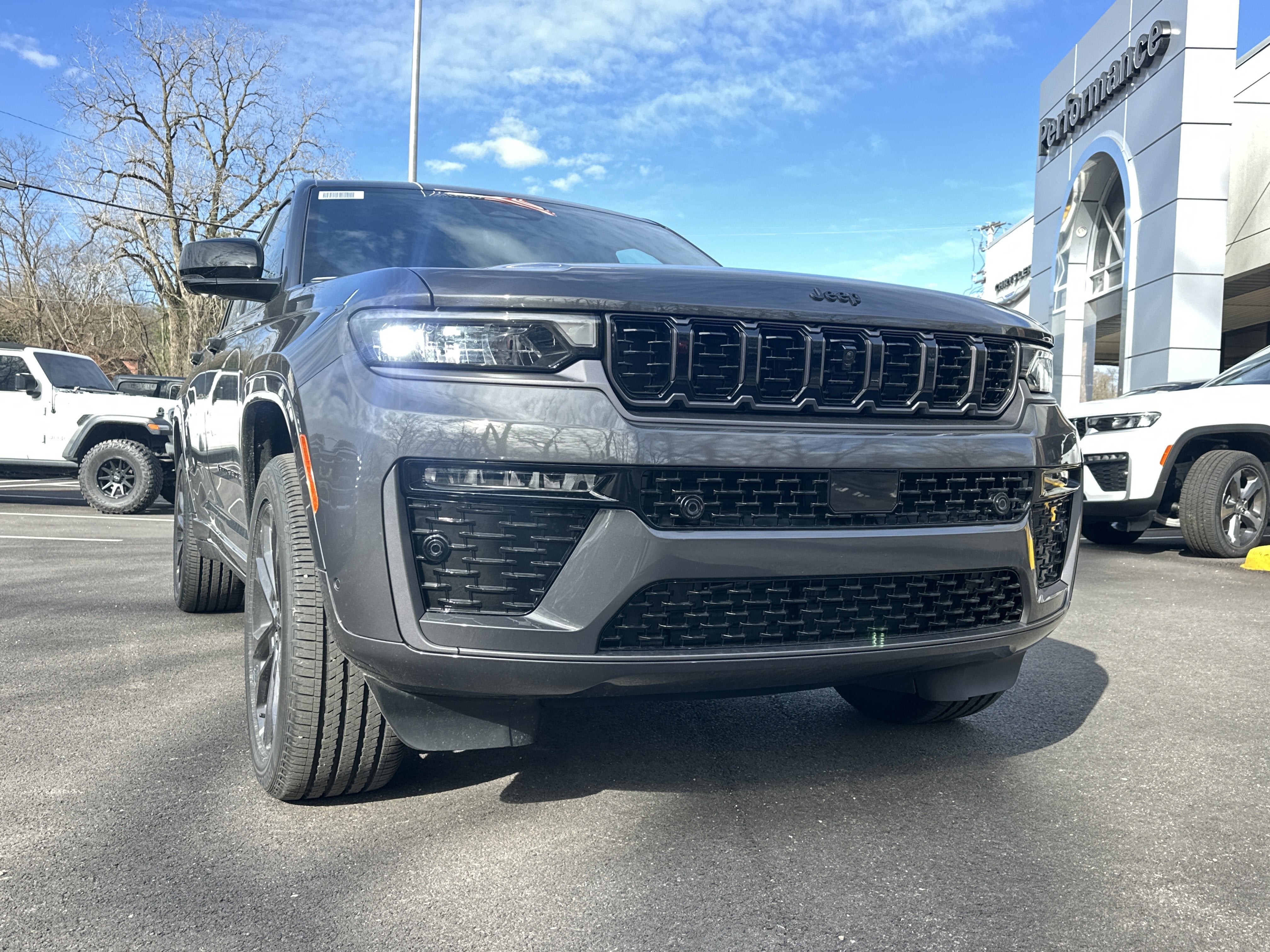 2026 Jeep Grand Cherokee Limited Reserve