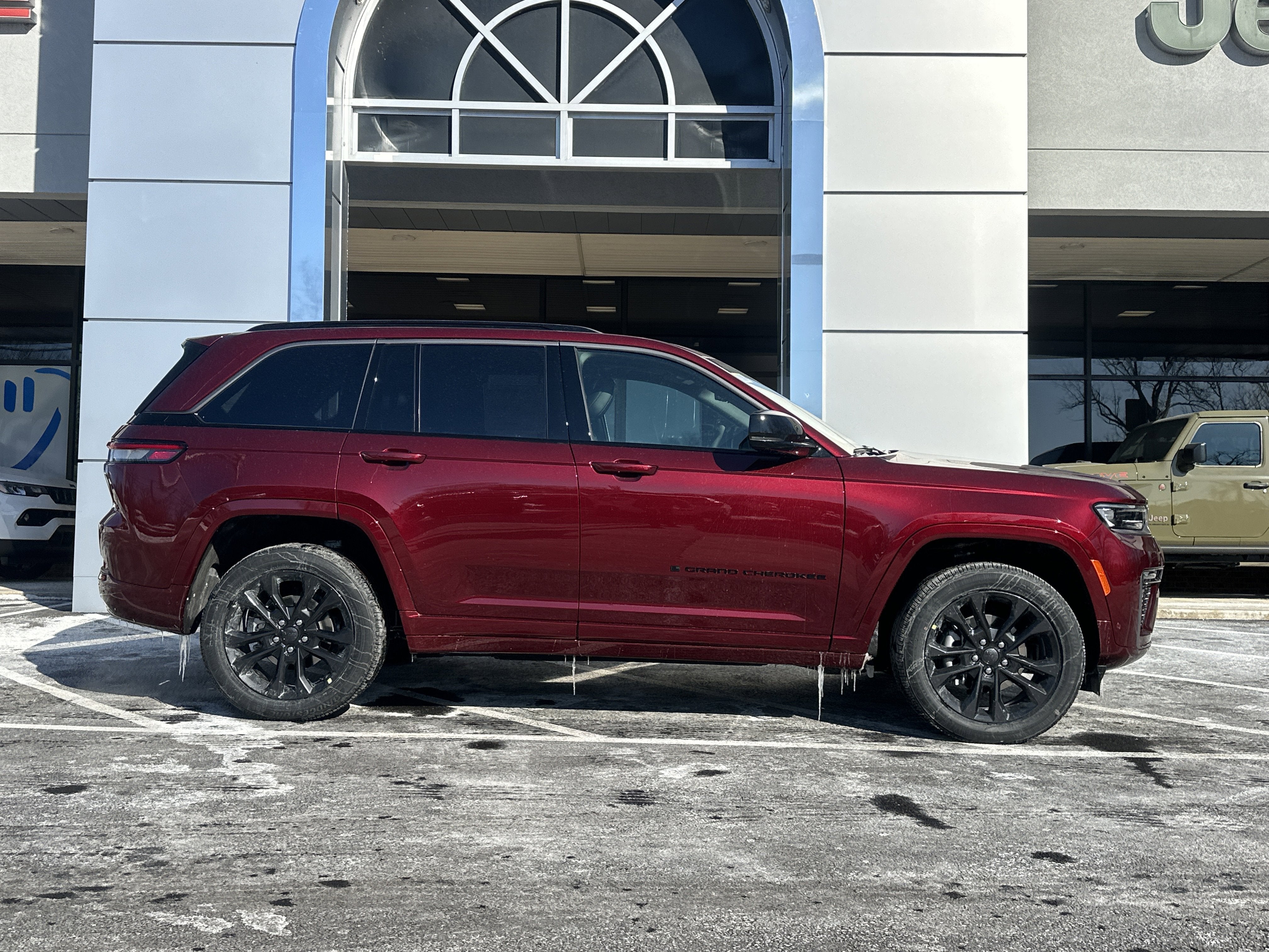 2026 Jeep Grand Cherokee Limited Reserve