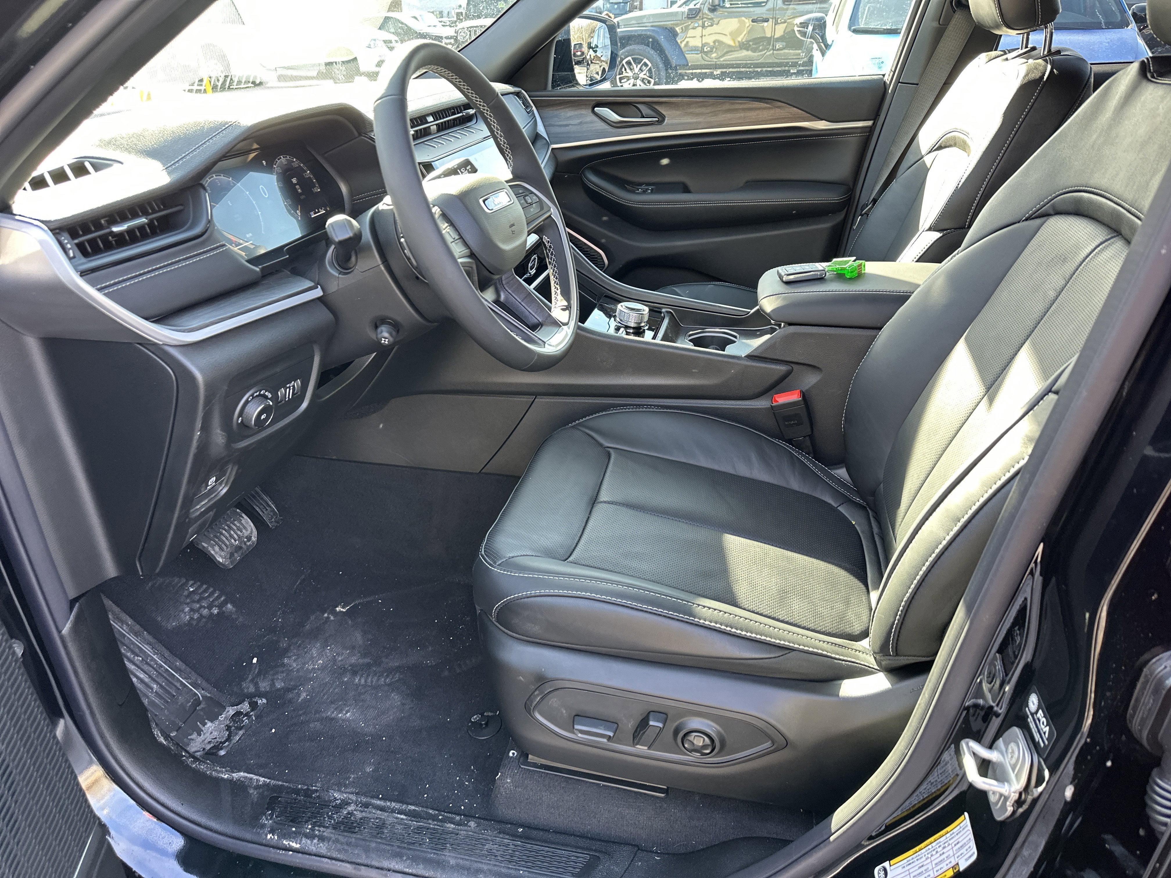 2026 Jeep Grand Cherokee Limited Reserve