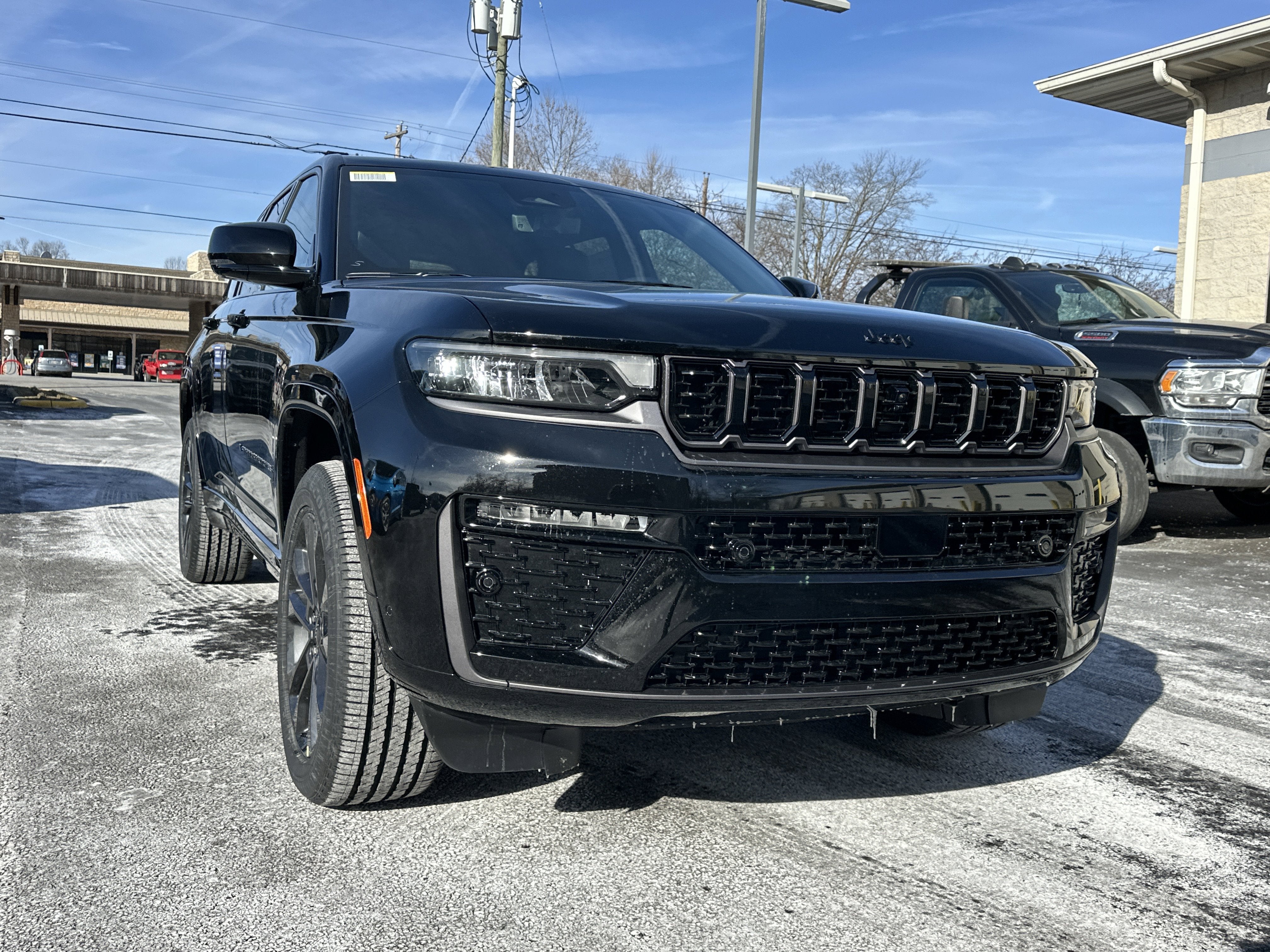 2026 Jeep Grand Cherokee Limited Reserve
