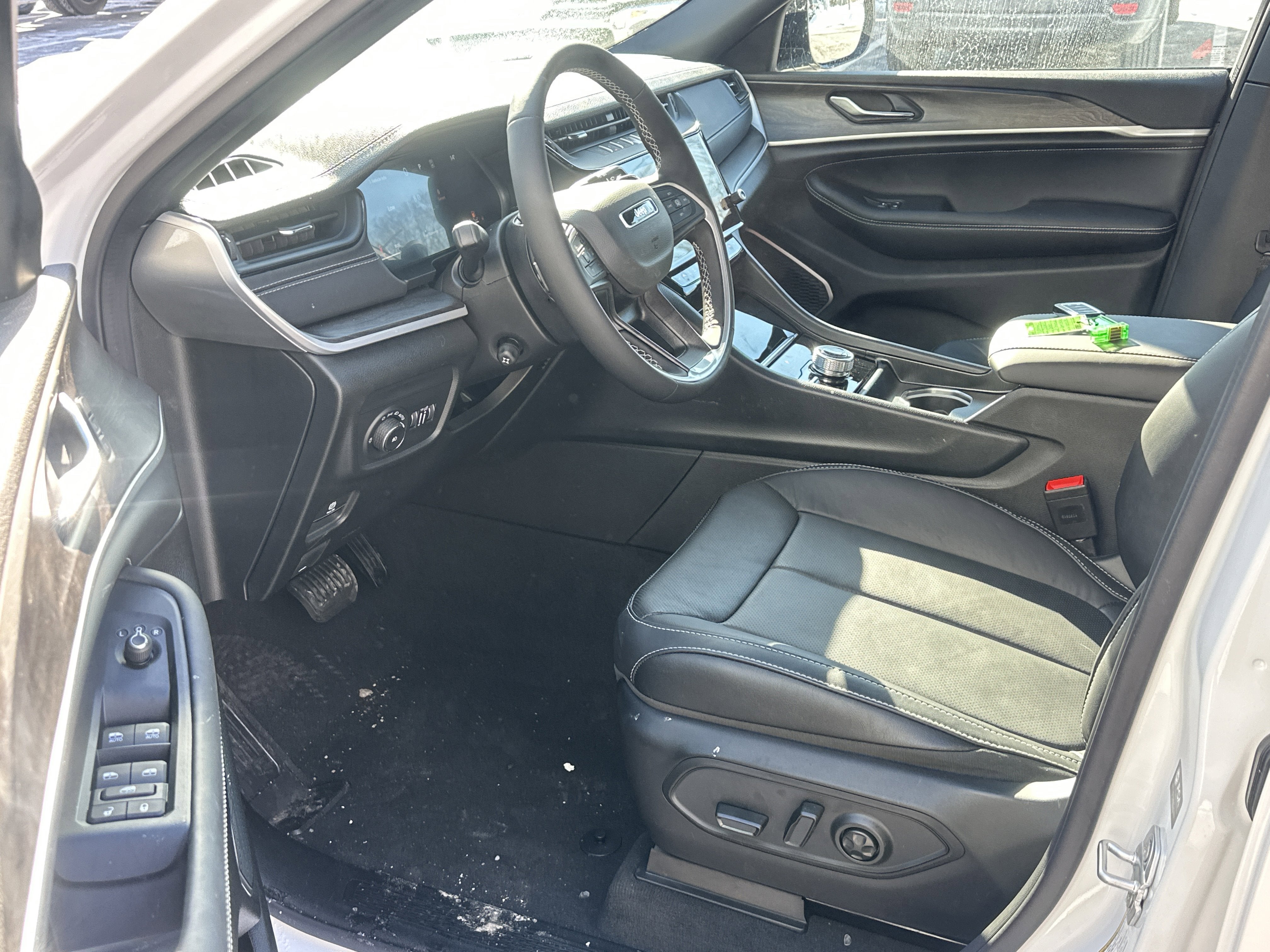 2026 Jeep Grand Cherokee Limited Reserve