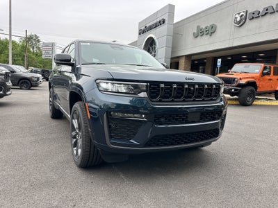 2026 Jeep Grand Cherokee Limited Reserve