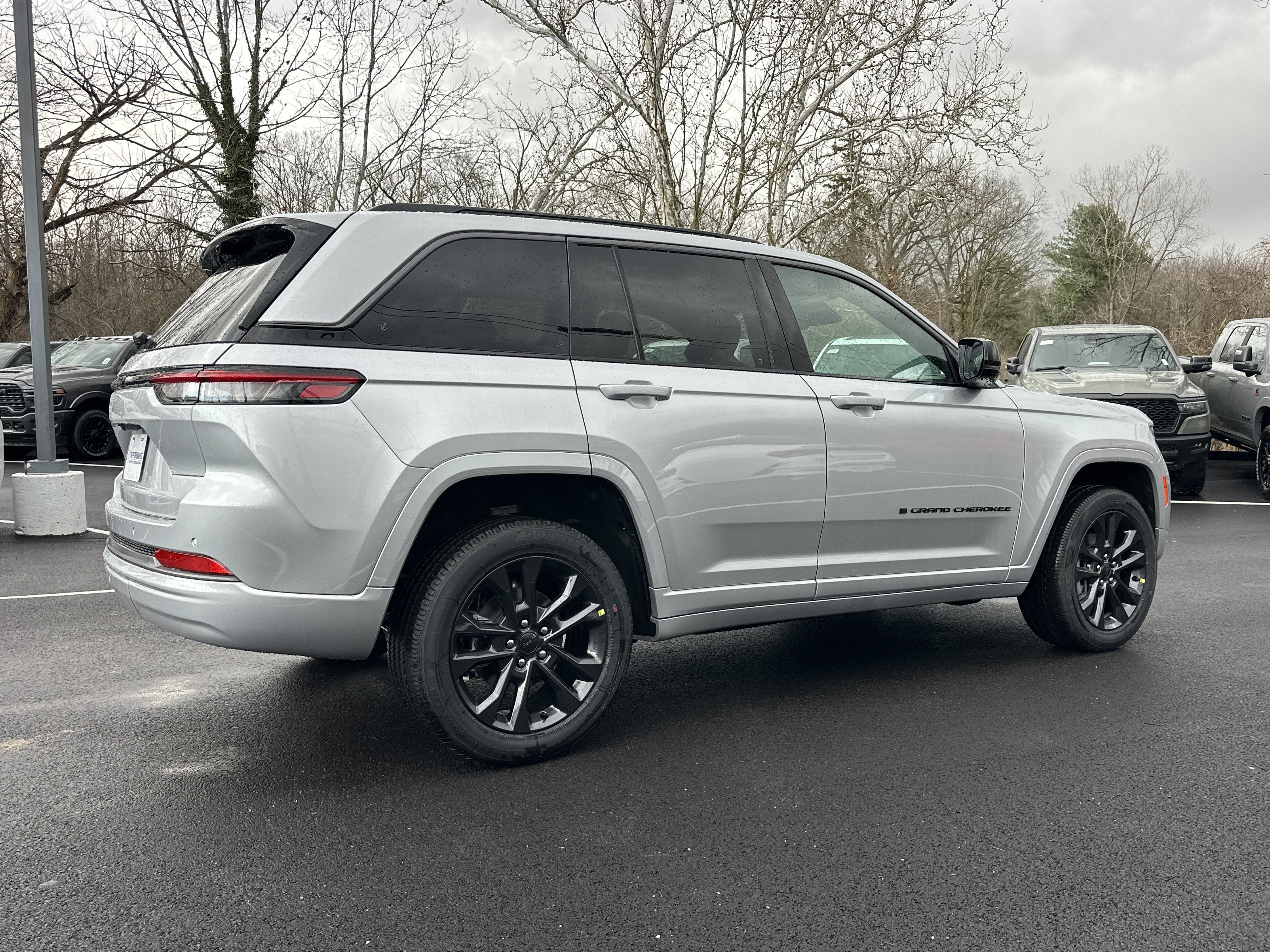 2026 Jeep Grand Cherokee Limited Reserve