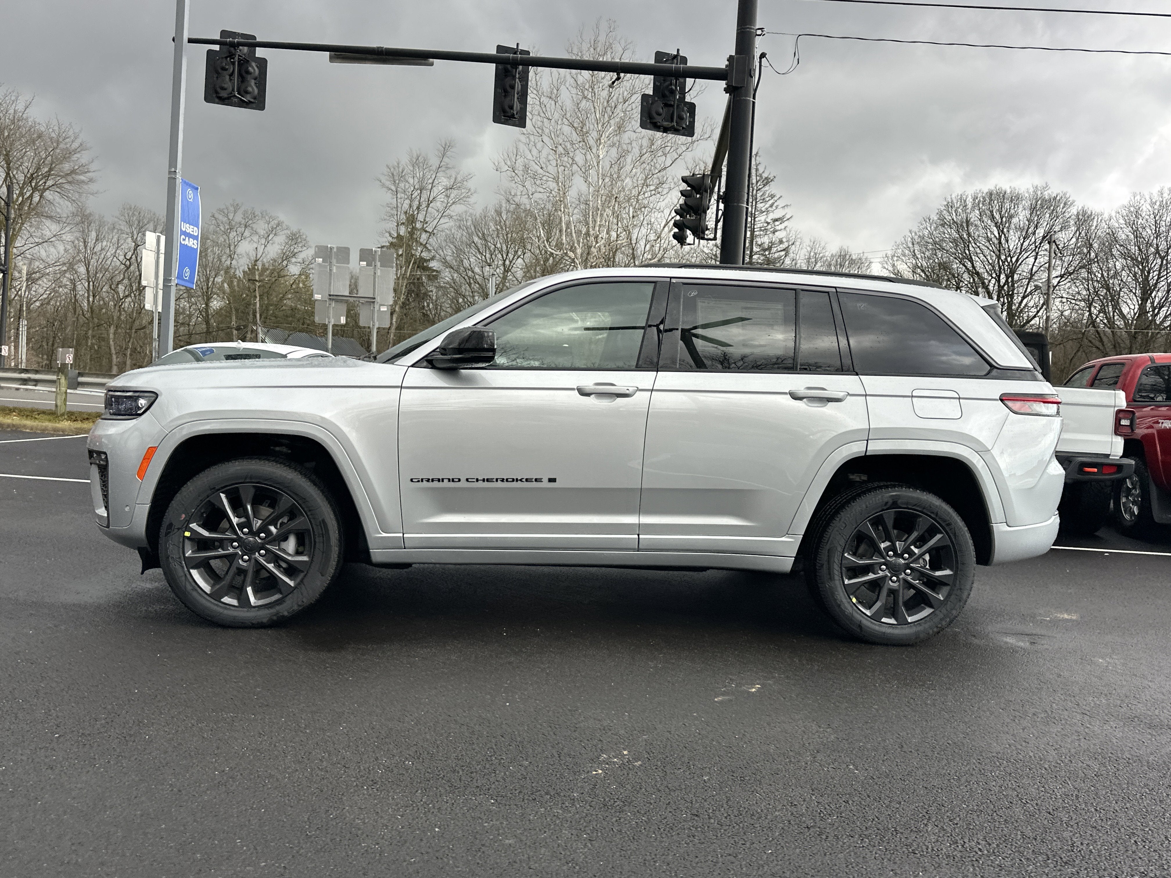 2026 Jeep Grand Cherokee Limited Reserve