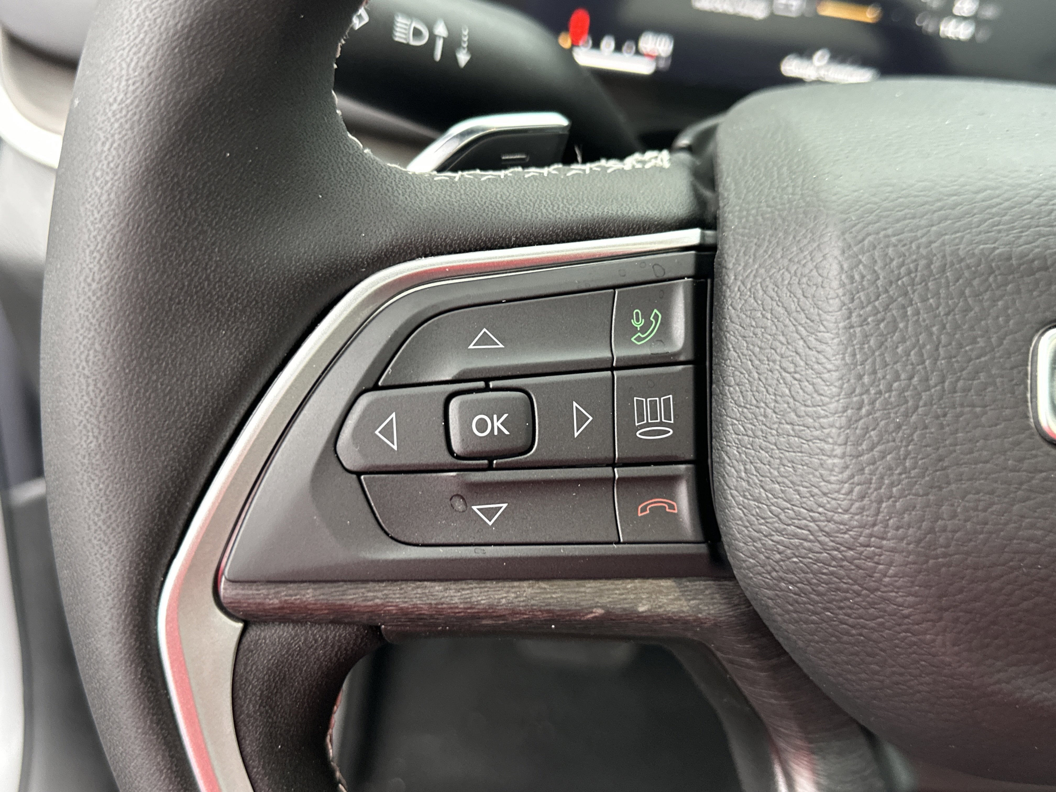 2026 Jeep Grand Cherokee Limited Reserve