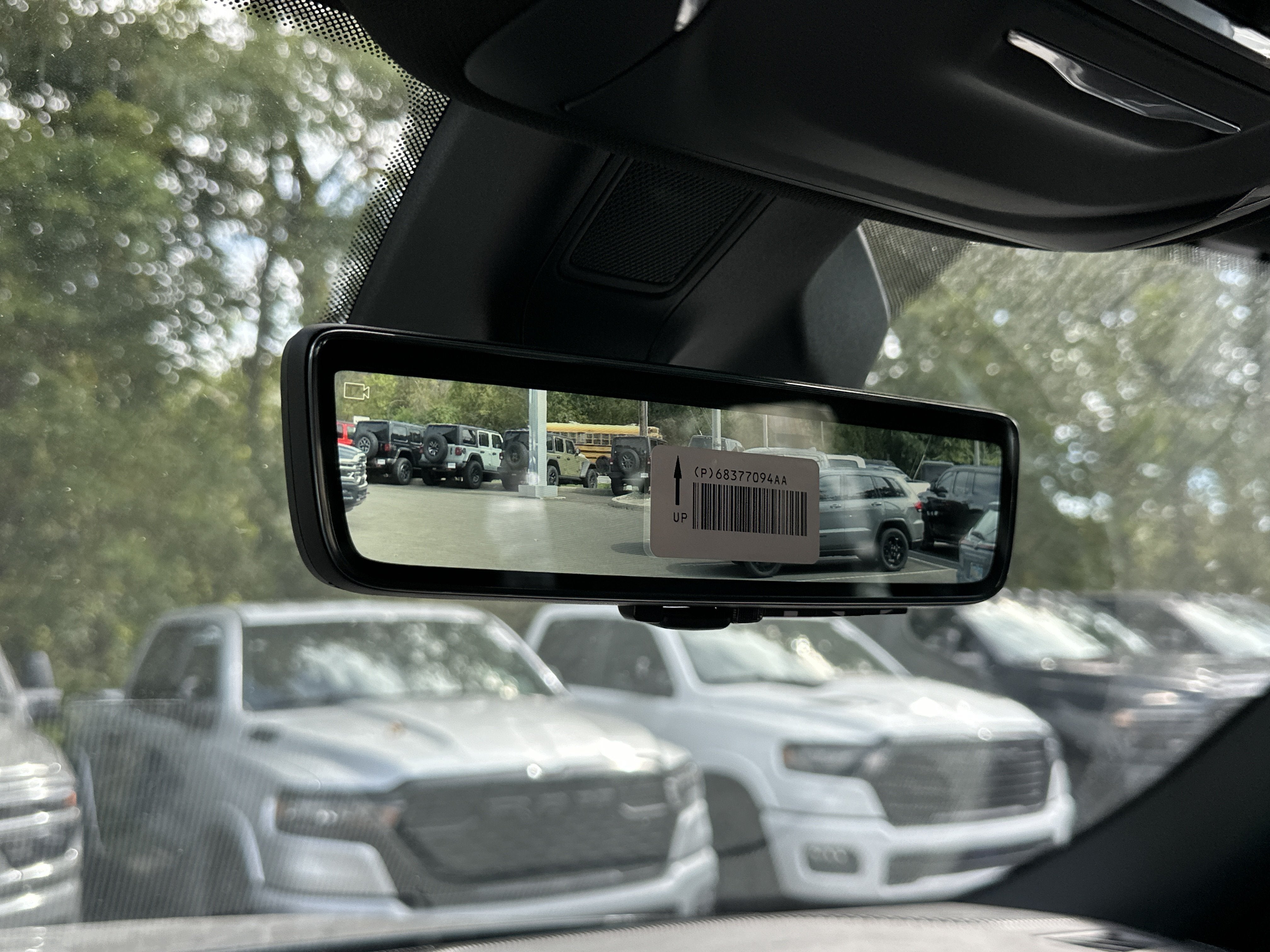 2027 Jeep Grand Cherokee Base