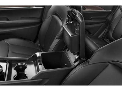 2027 Jeep Grand Cherokee Base