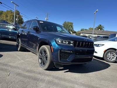 2027 Jeep Grand Cherokee Limited Reserve