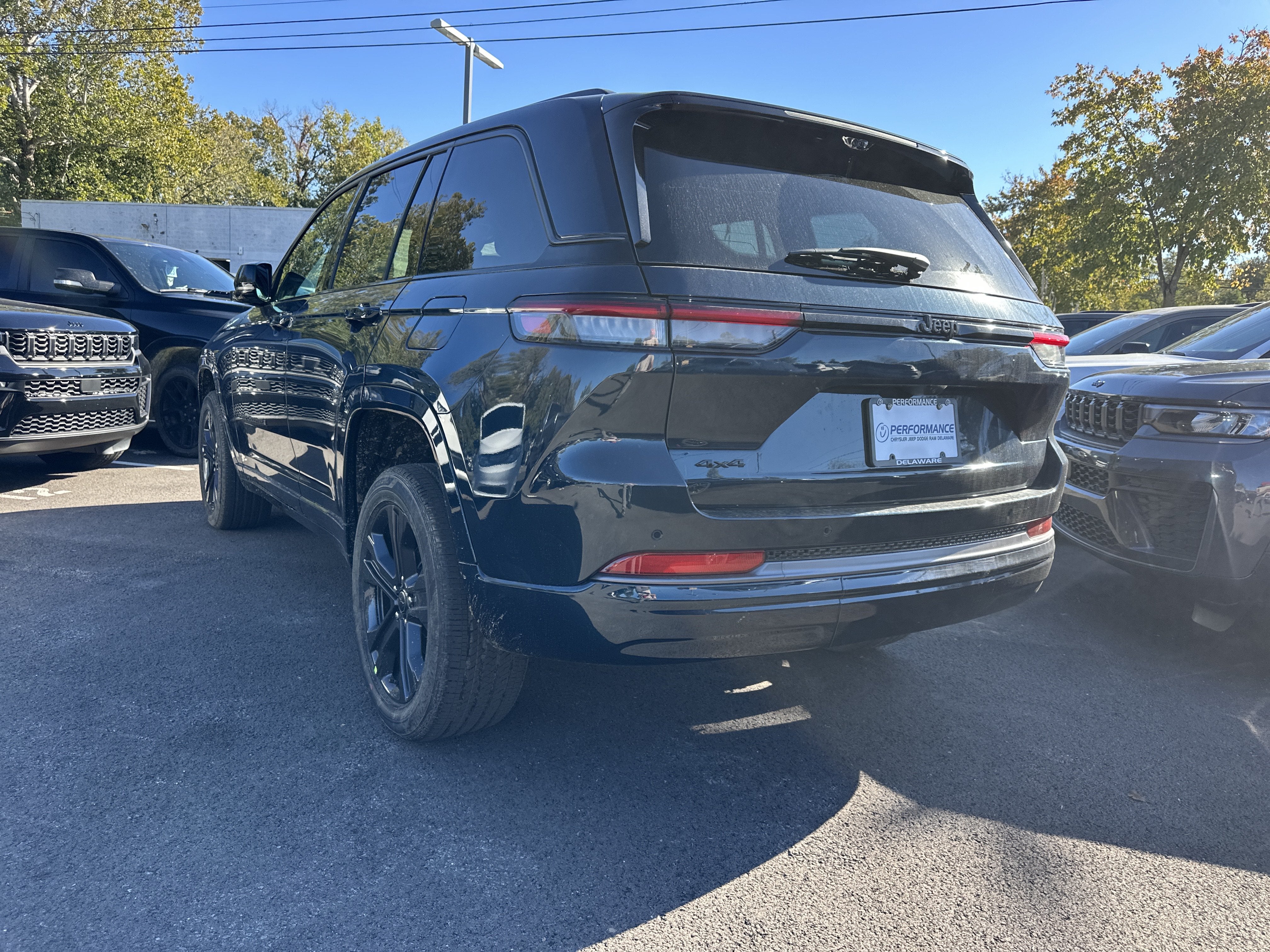 2027 Jeep Grand Cherokee Limited Reserve