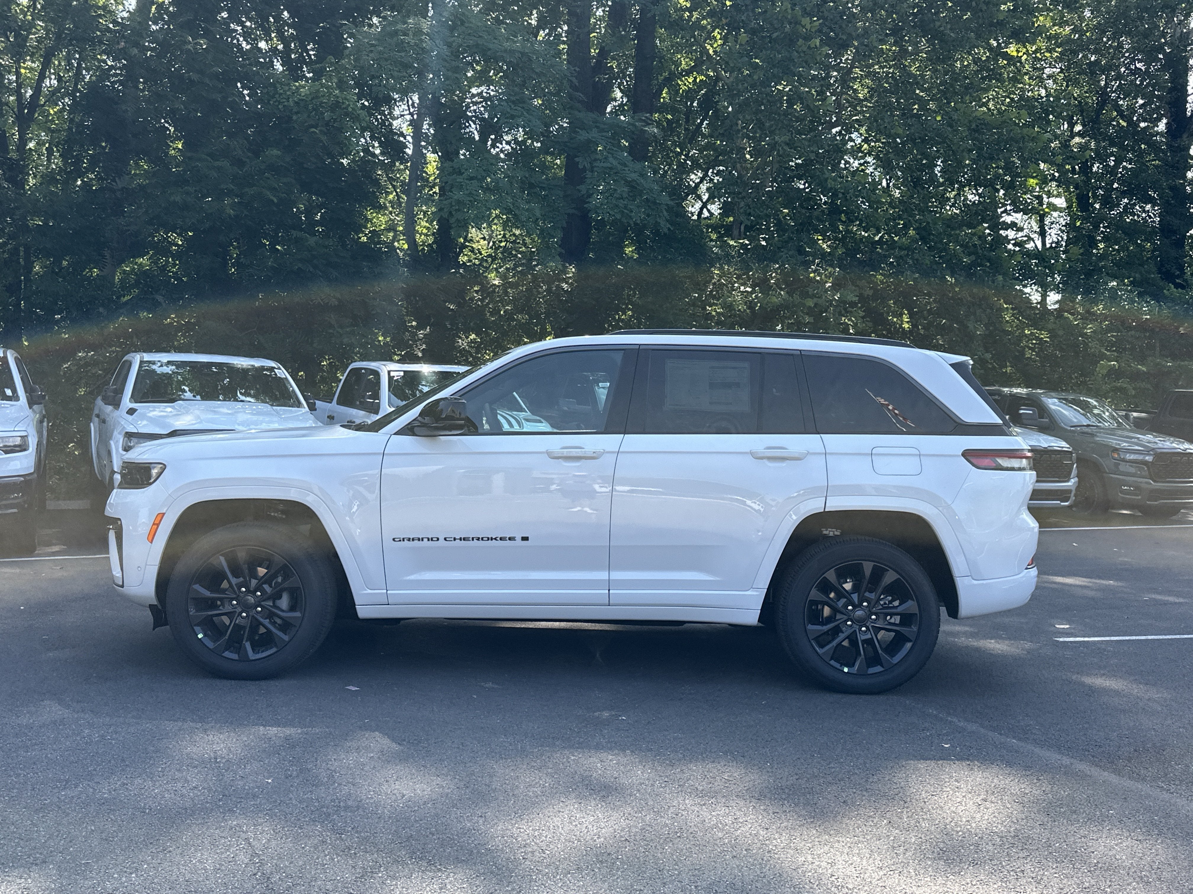 2026 Jeep Grand Cherokee Limited Reserve
