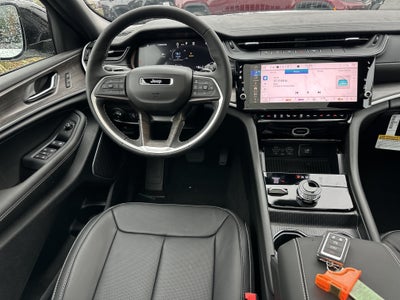 2027 Jeep Grand Cherokee Limited Reserve