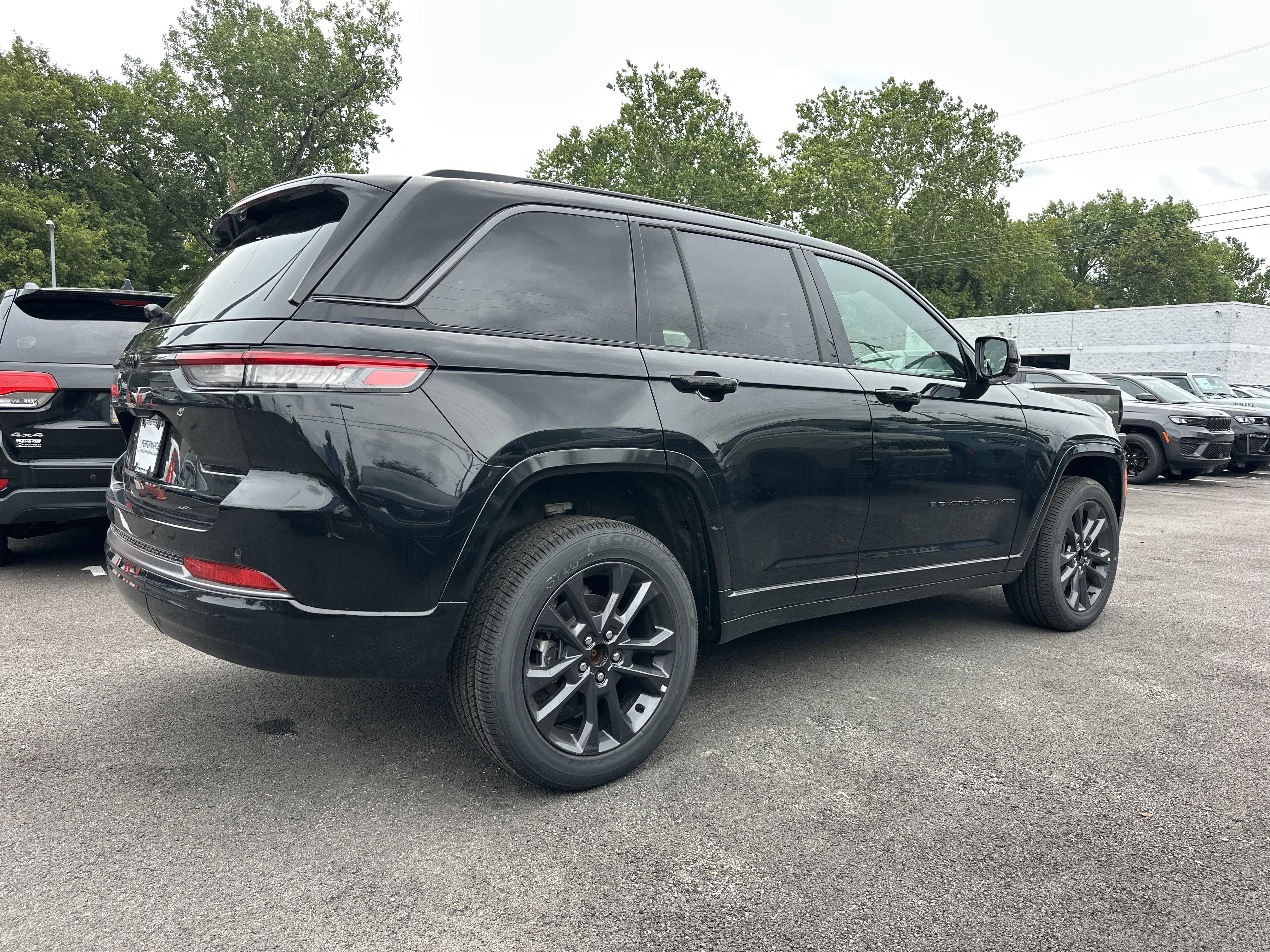 2026 Jeep Grand Cherokee Limited Reserve