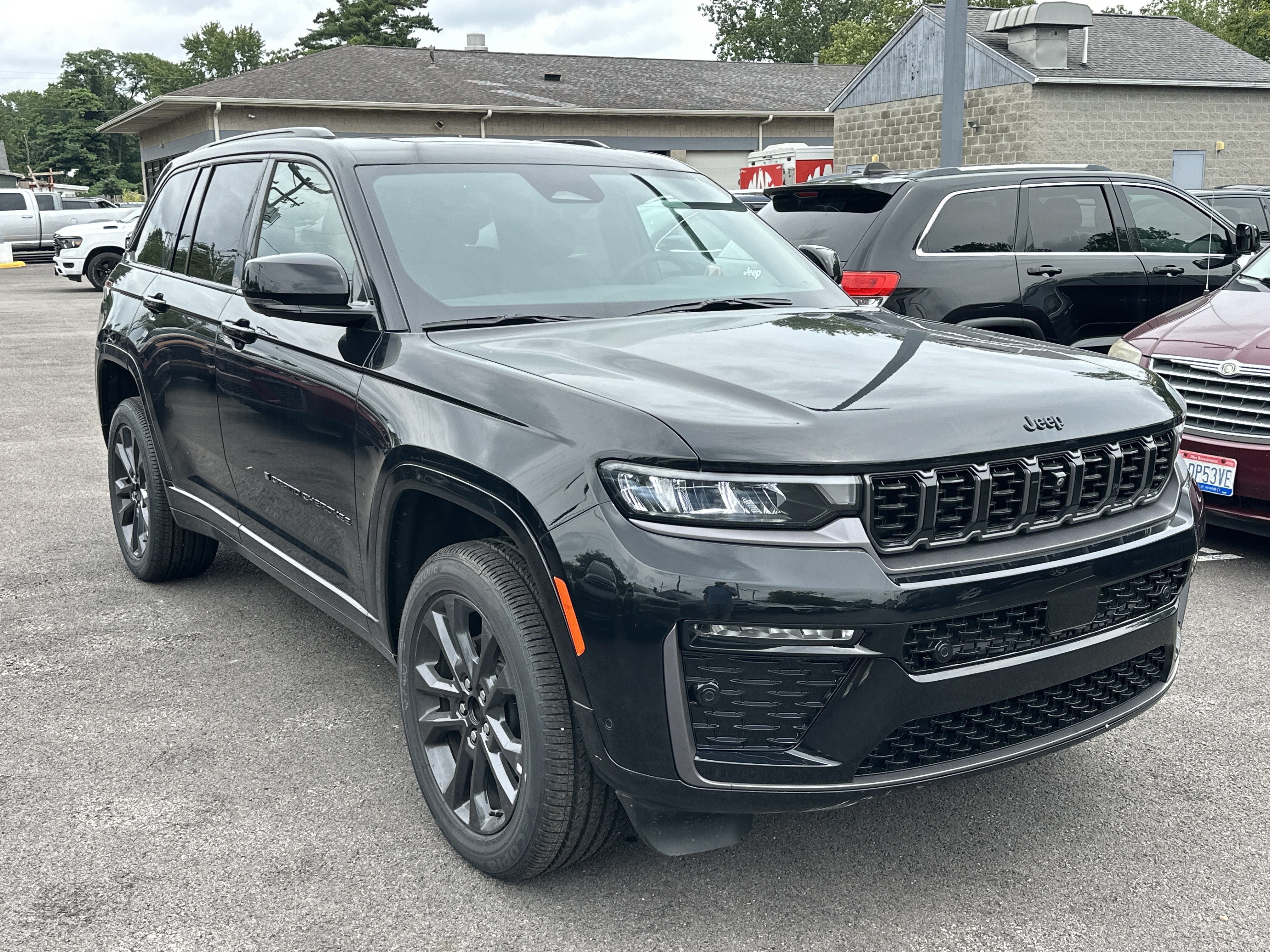 2026 Jeep Grand Cherokee Limited Reserve