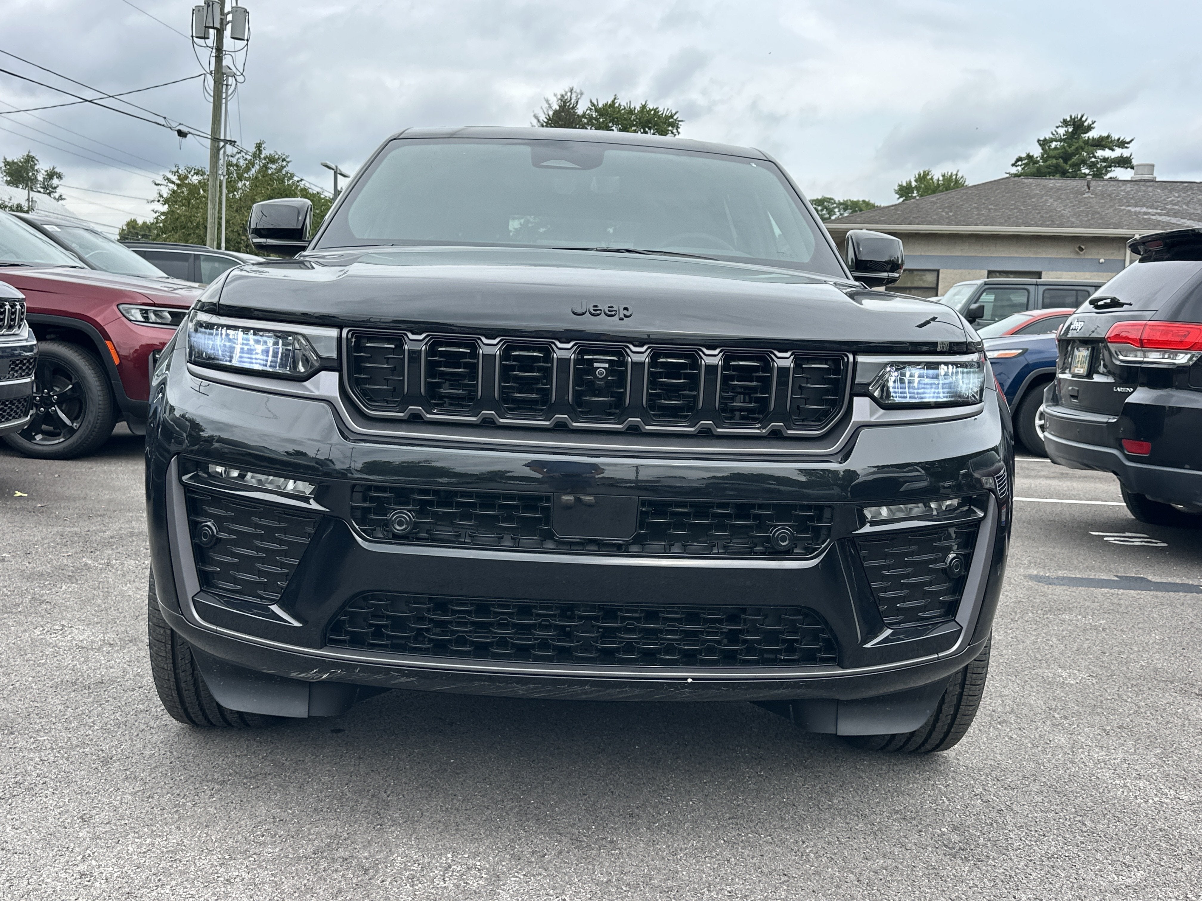2026 Jeep Grand Cherokee Limited Reserve
