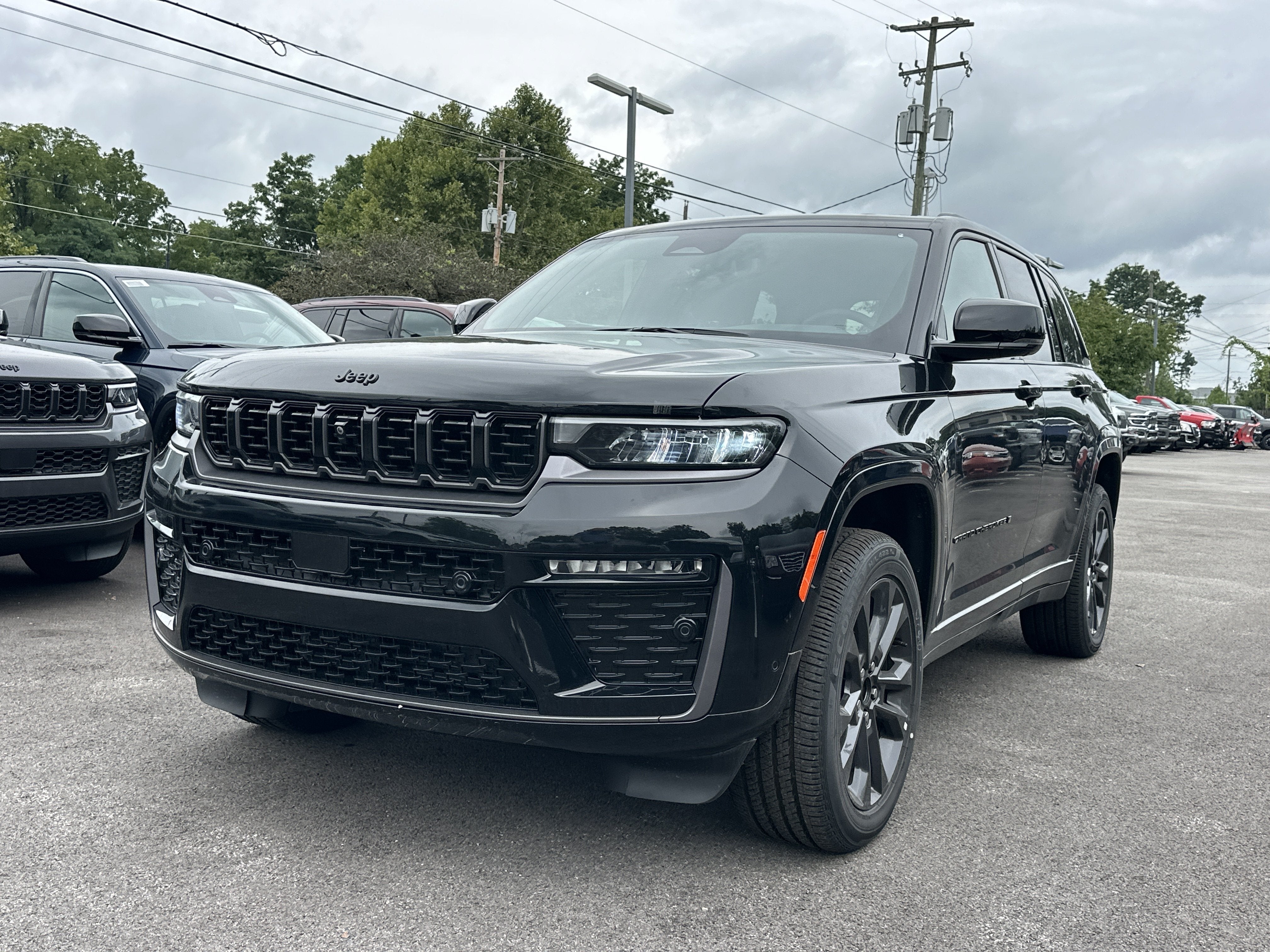 2026 Jeep Grand Cherokee Limited Reserve