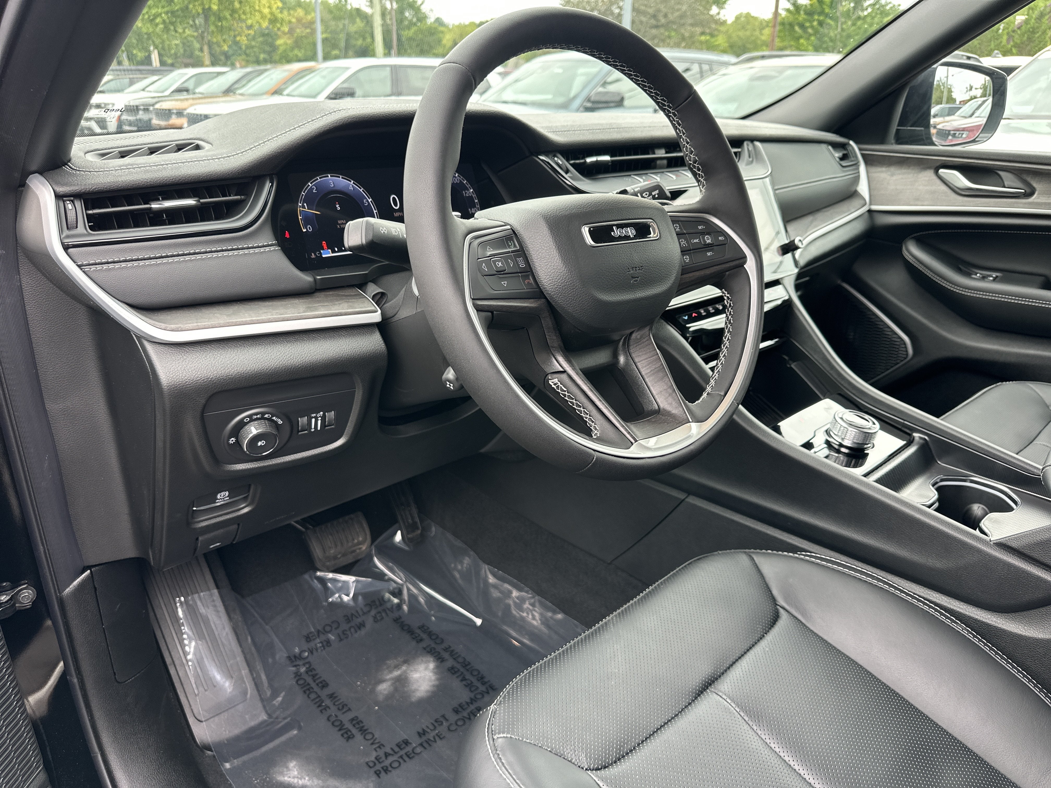 2026 Jeep Grand Cherokee Limited Reserve
