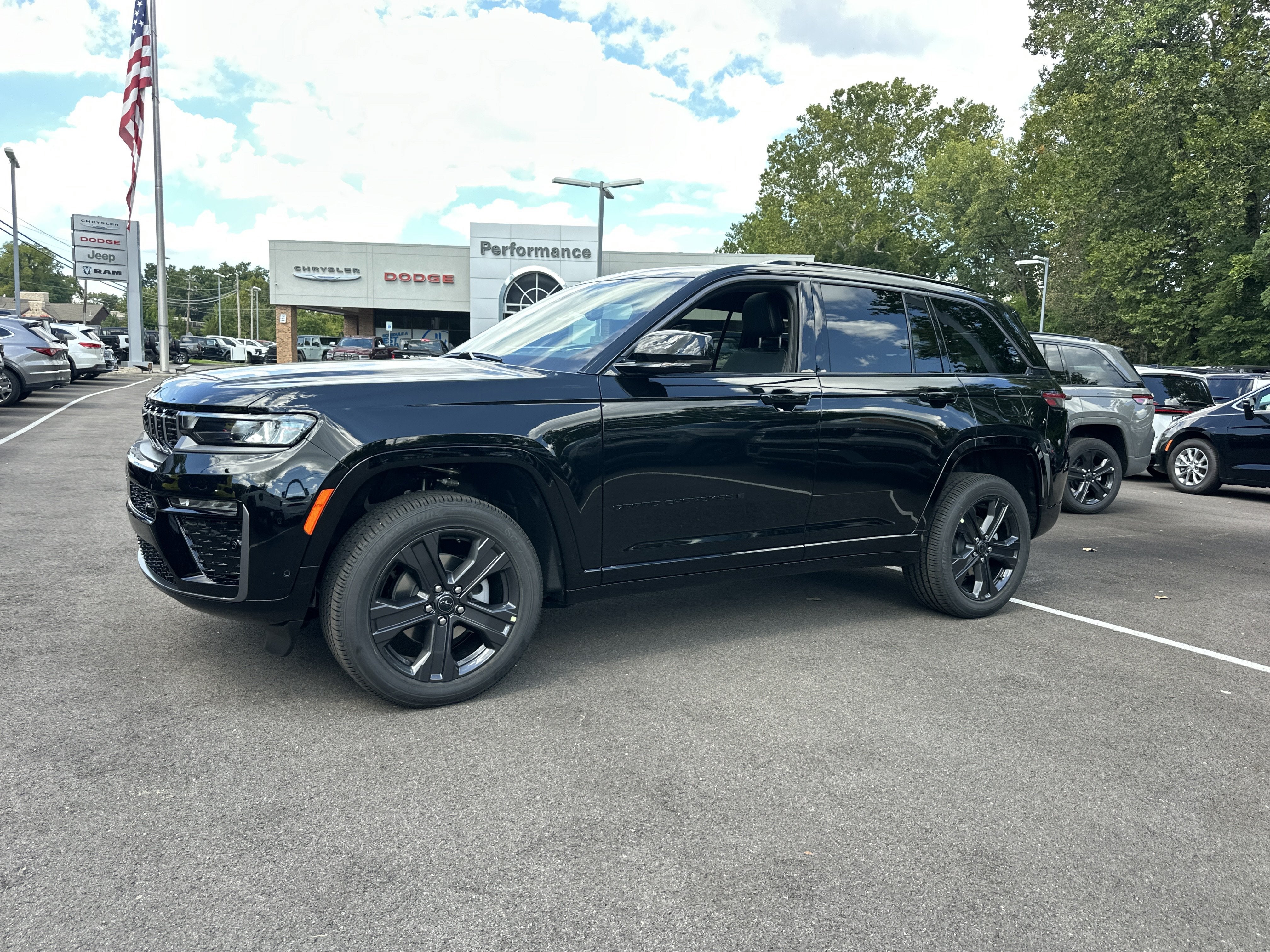 2027 Jeep Grand Cherokee Limited Reserve