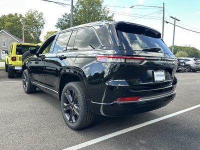 2027 Jeep Grand Cherokee Limited Reserve